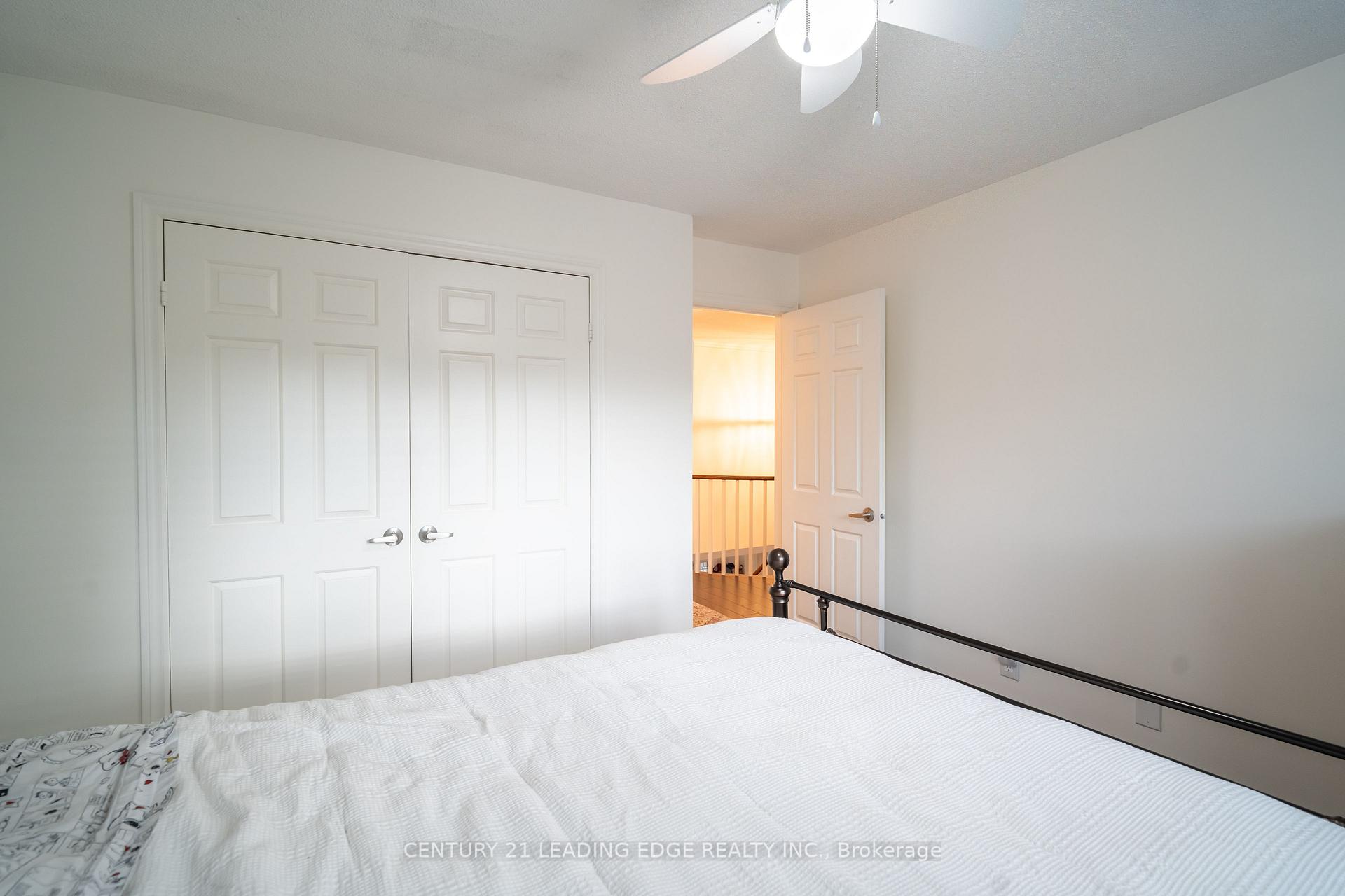 Photo 24 of 53 McClenny Drive, Aurora, Aurora Highlands — HOMEH