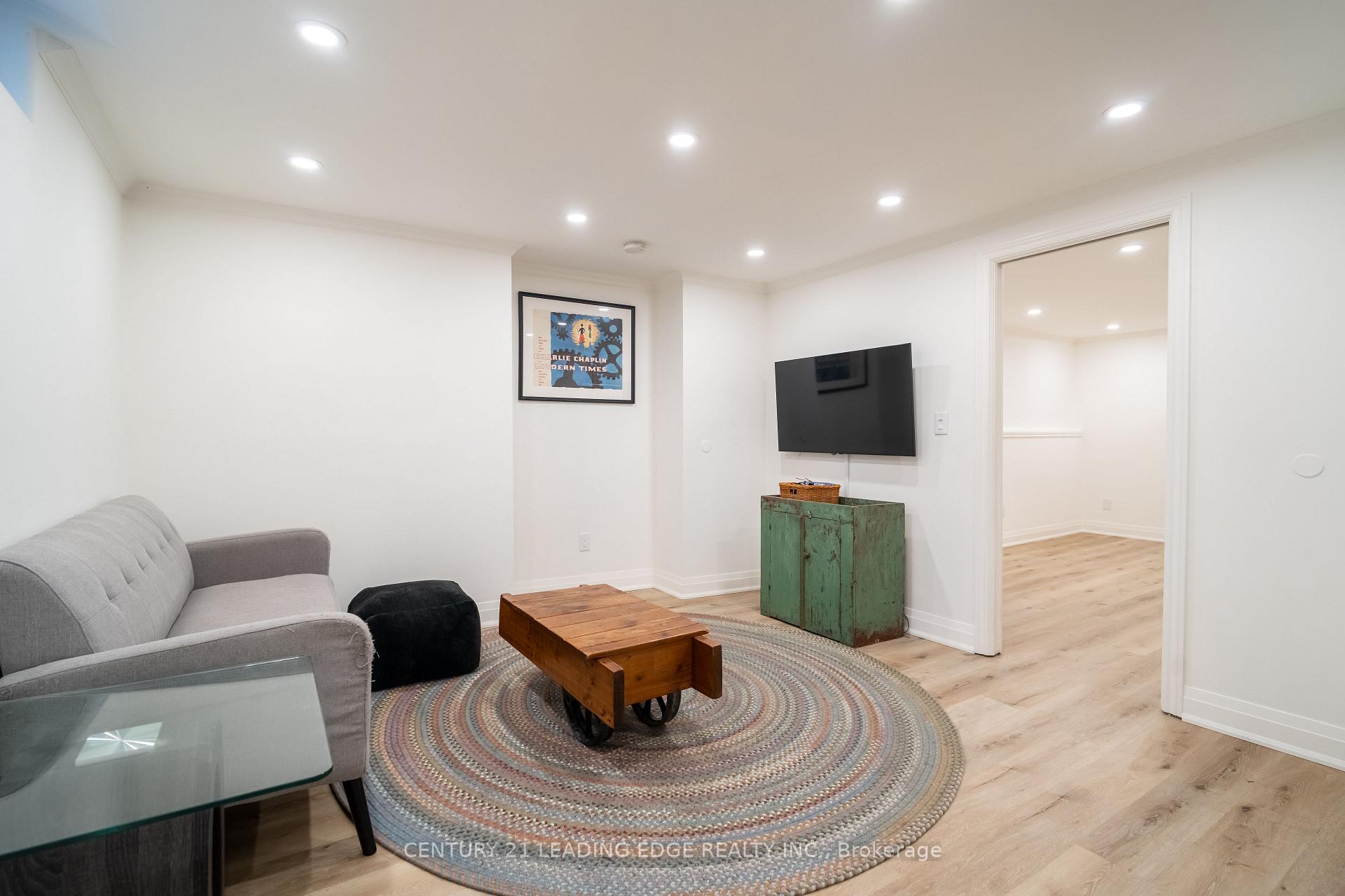 Photo 35 of 53 McClenny Drive, Aurora, Aurora Highlands — HOMEH