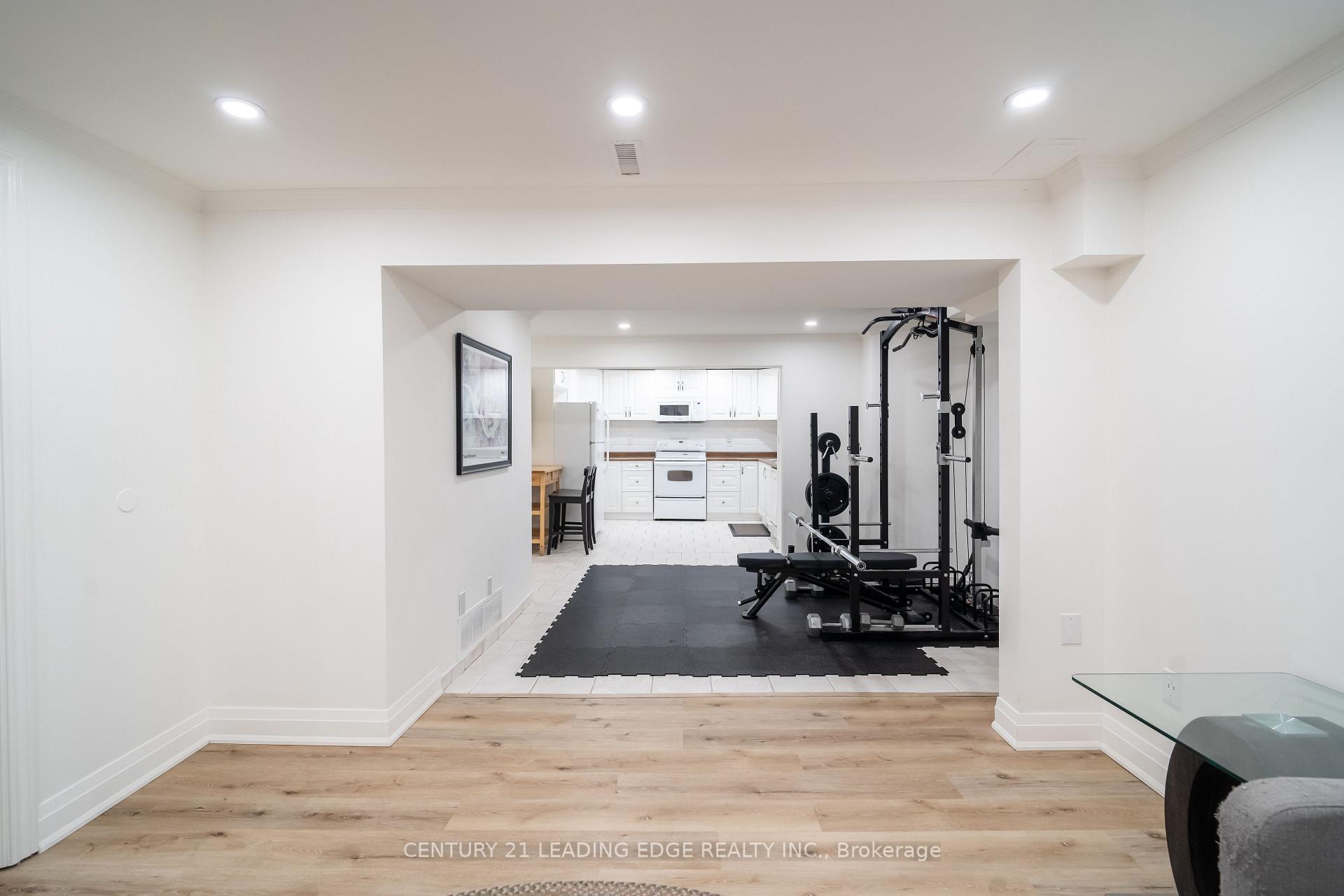 Photo 36 of 53 McClenny Drive, Aurora, Aurora Highlands — HOMEH
