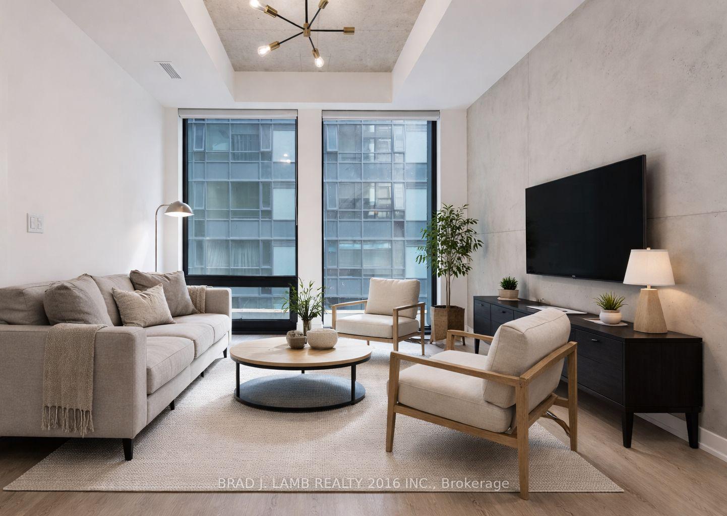 Photo of Unit 408, 284 King Street E