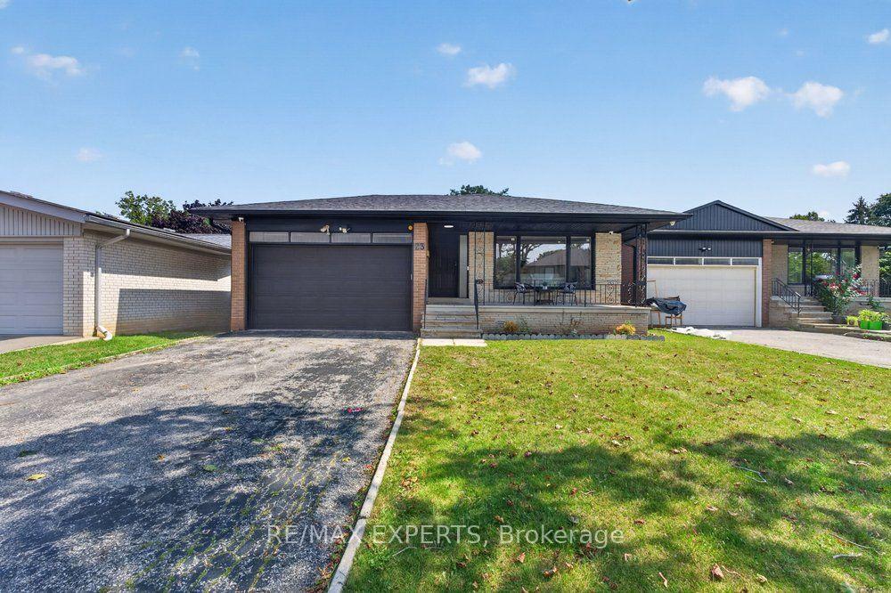 Photo 1 of 23 Collingdale Road, Etobicoke, Mount Olive-Silverstone-Jamestown — HOMEH