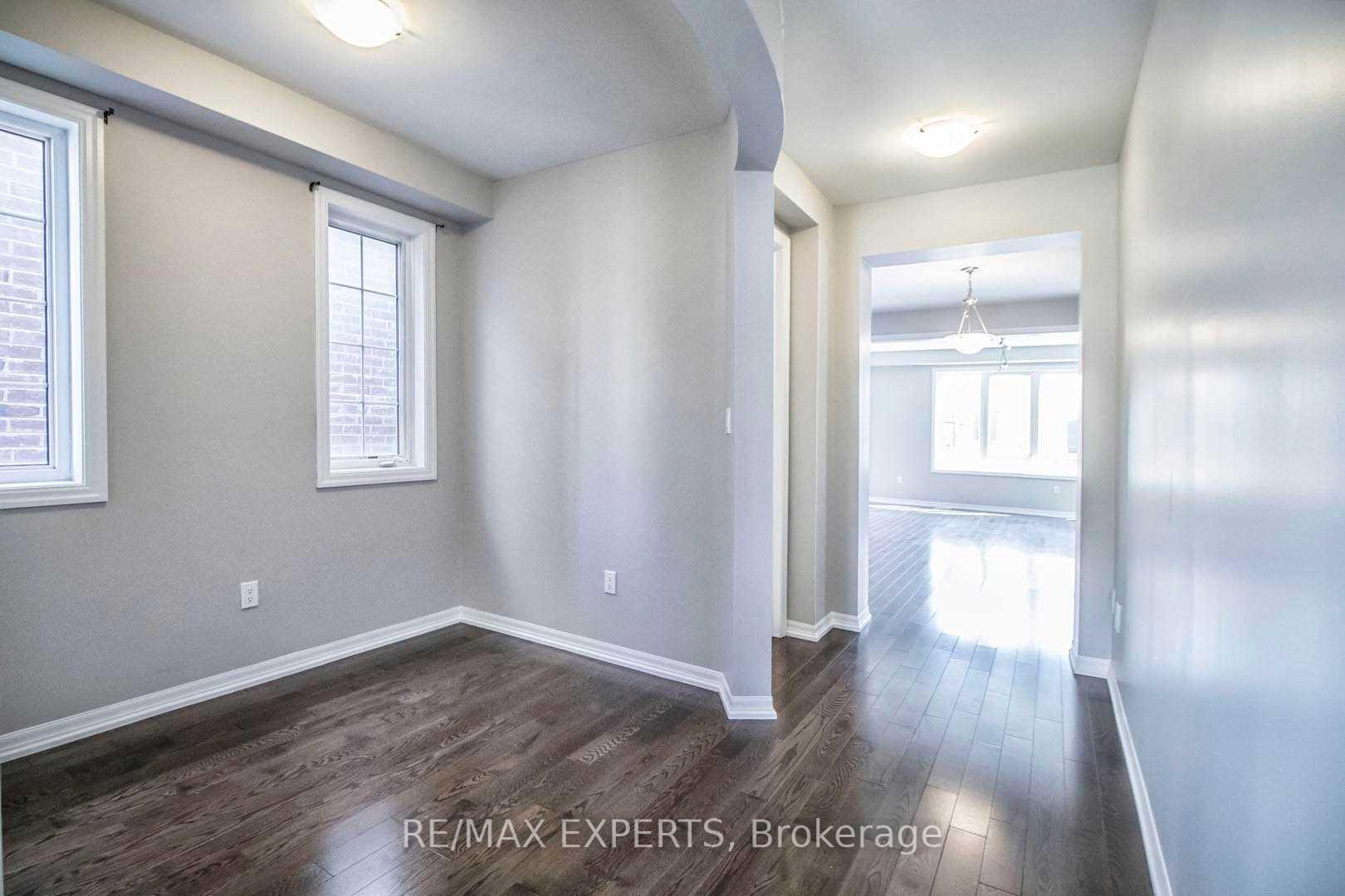 Photo 2 of Unit Upper, 15 Giltspur Road, Brampton, Northwest Brampton — HOMEH