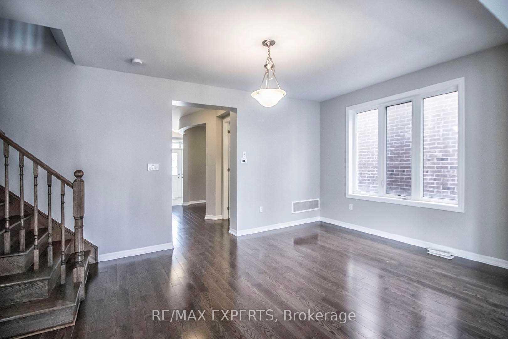 Photo 6 of Unit Upper, 15 Giltspur Road, Brampton, Northwest Brampton — HOMEH