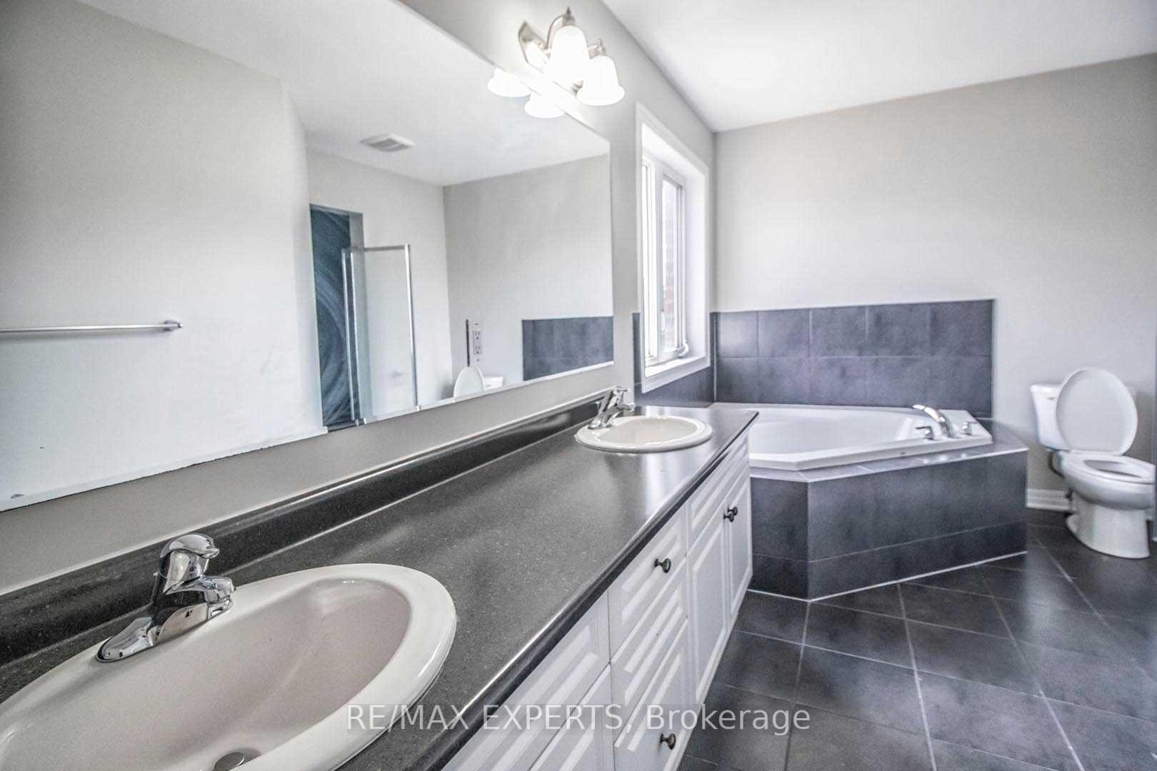 Photo 13 of Unit Upper, 15 Giltspur Road, Brampton, Northwest Brampton — HOMEH