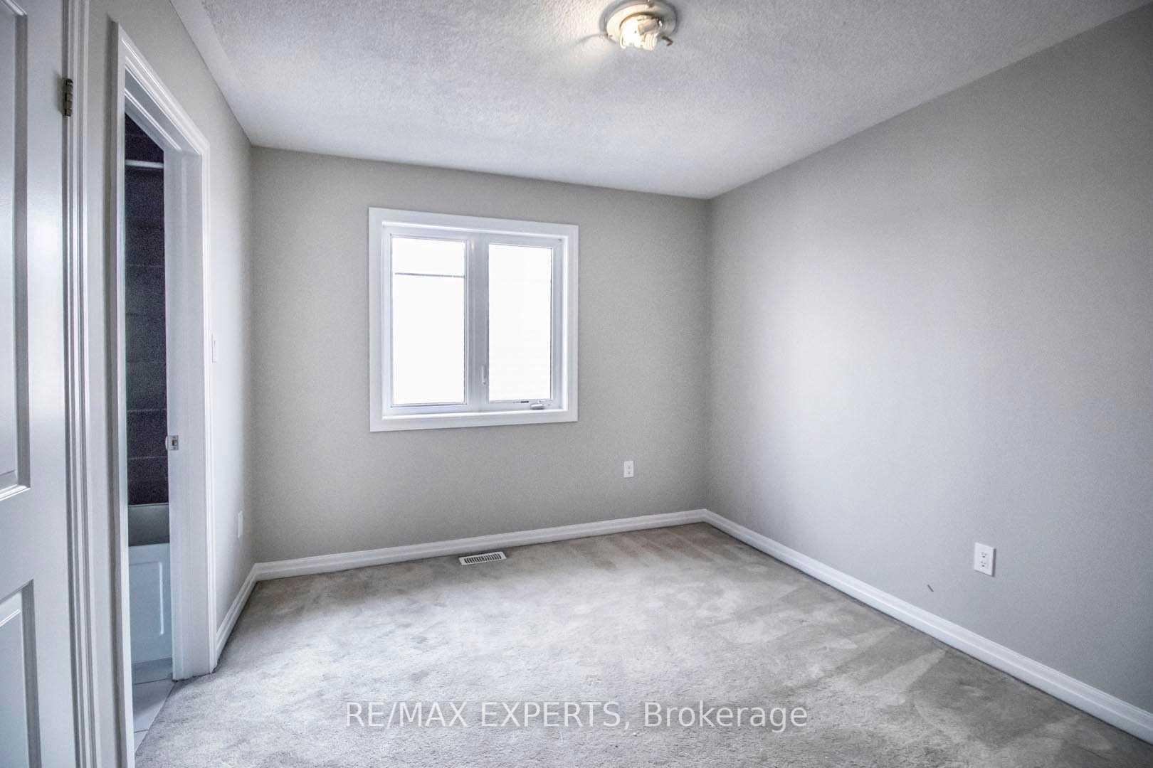 Photo 15 of Unit Upper, 15 Giltspur Road, Brampton, Northwest Brampton — HOMEH