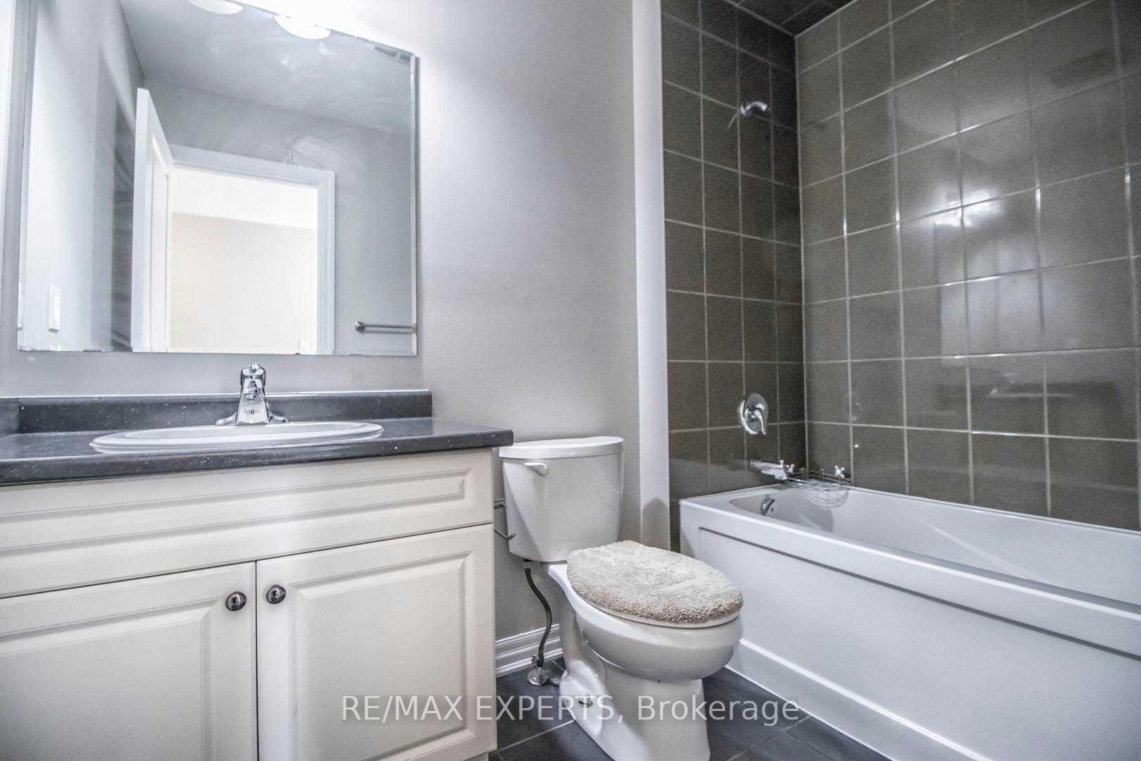 Photo 19 of Unit Upper, 15 Giltspur Road, Brampton, Northwest Brampton — HOMEH