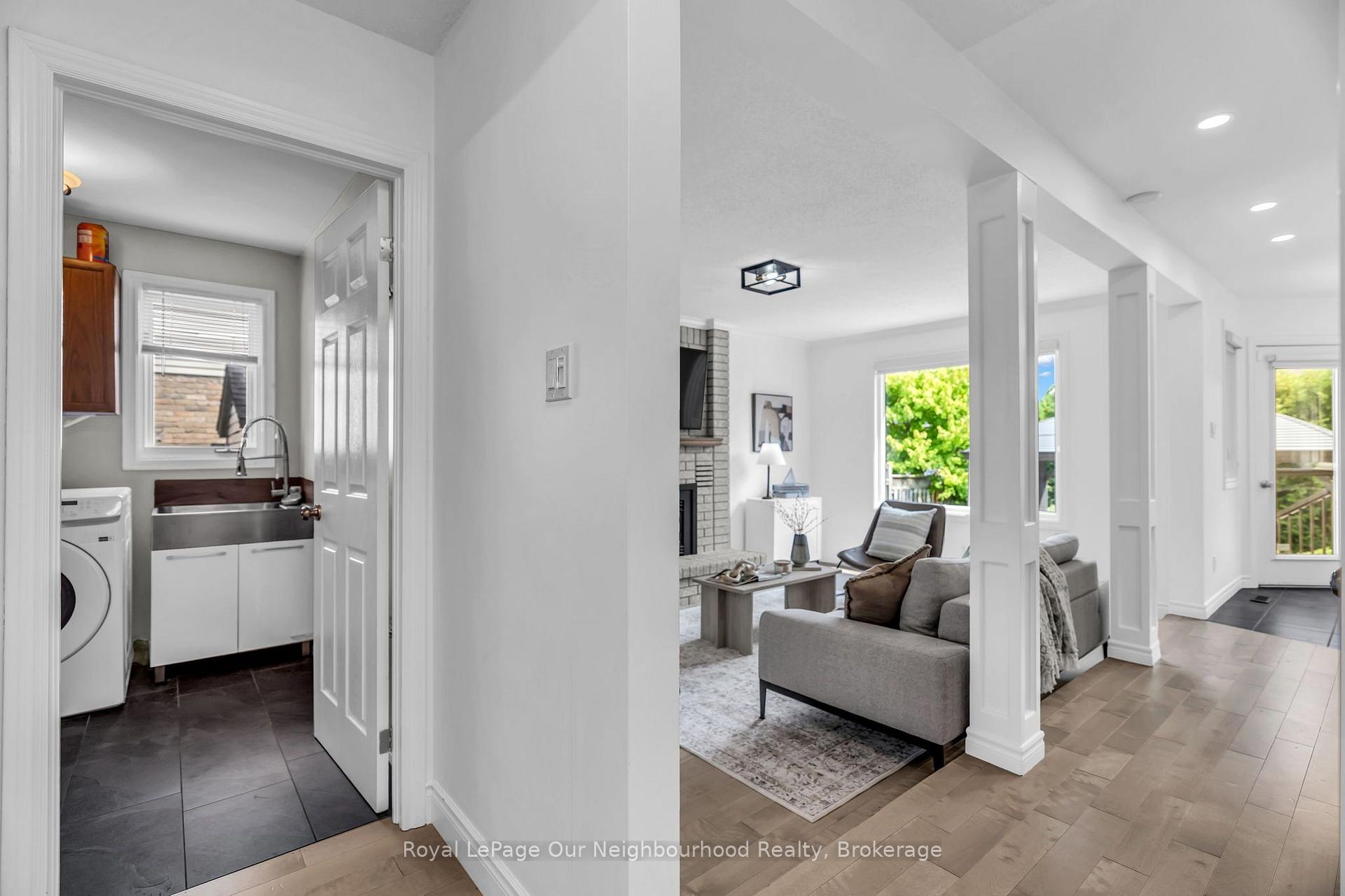 Photo 18 of 135 Kanata Crescent, London, South N — HOMEH