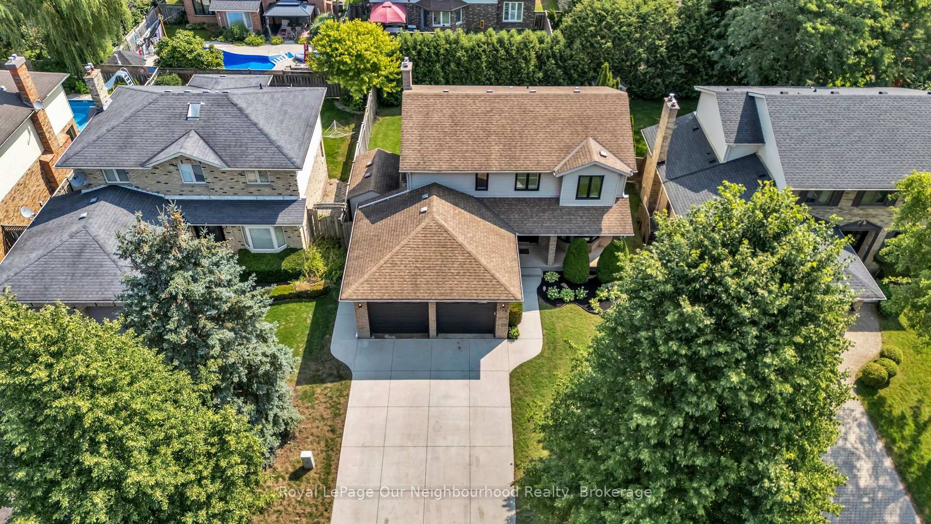 Photo 46 of 135 Kanata Crescent, London, South N — HOMEH