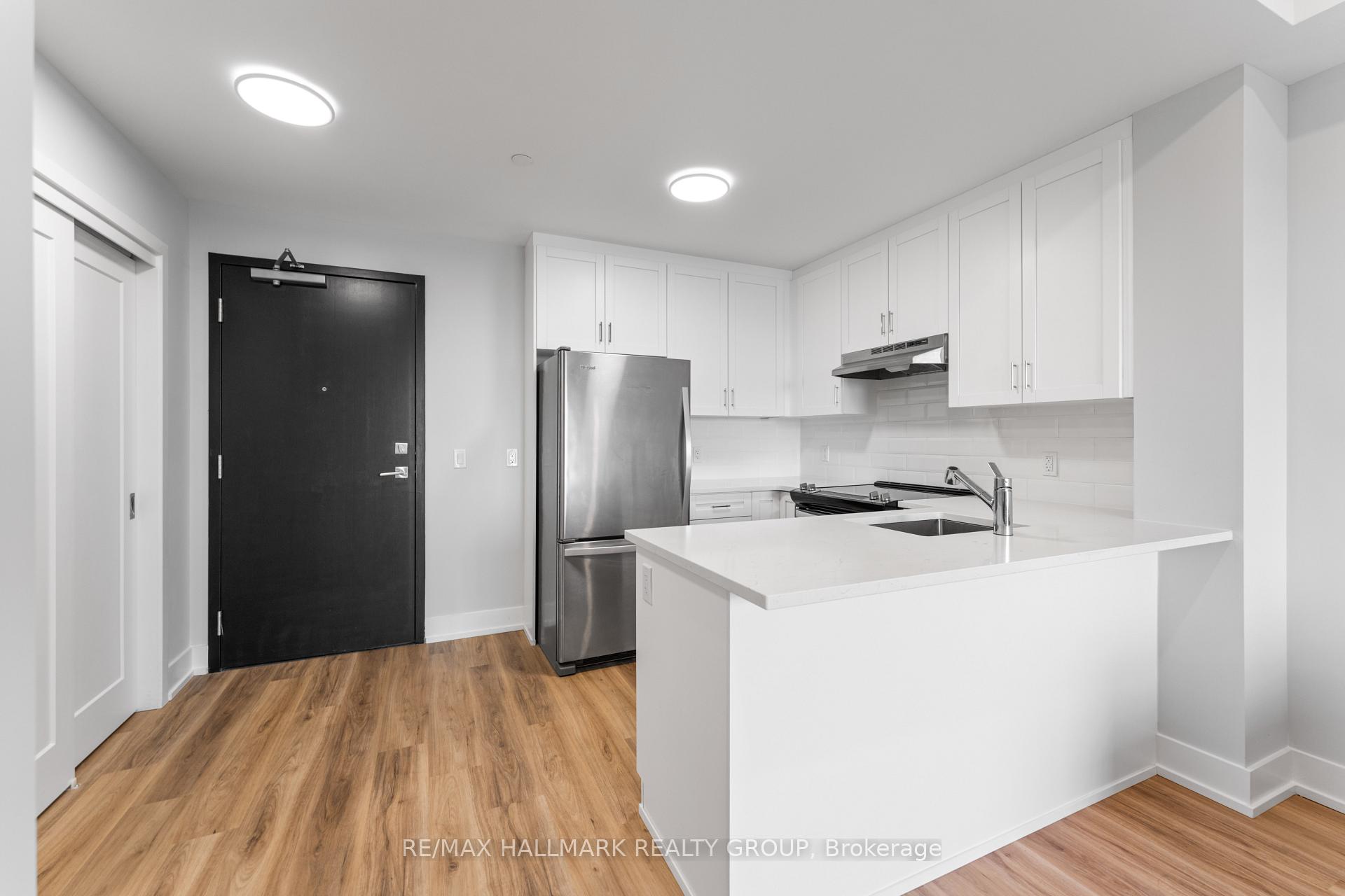 Photo 4 of Unit 411, 1350 Hemlock Road, Ottawa, CFB Rockcliffe and Area — HOMEH