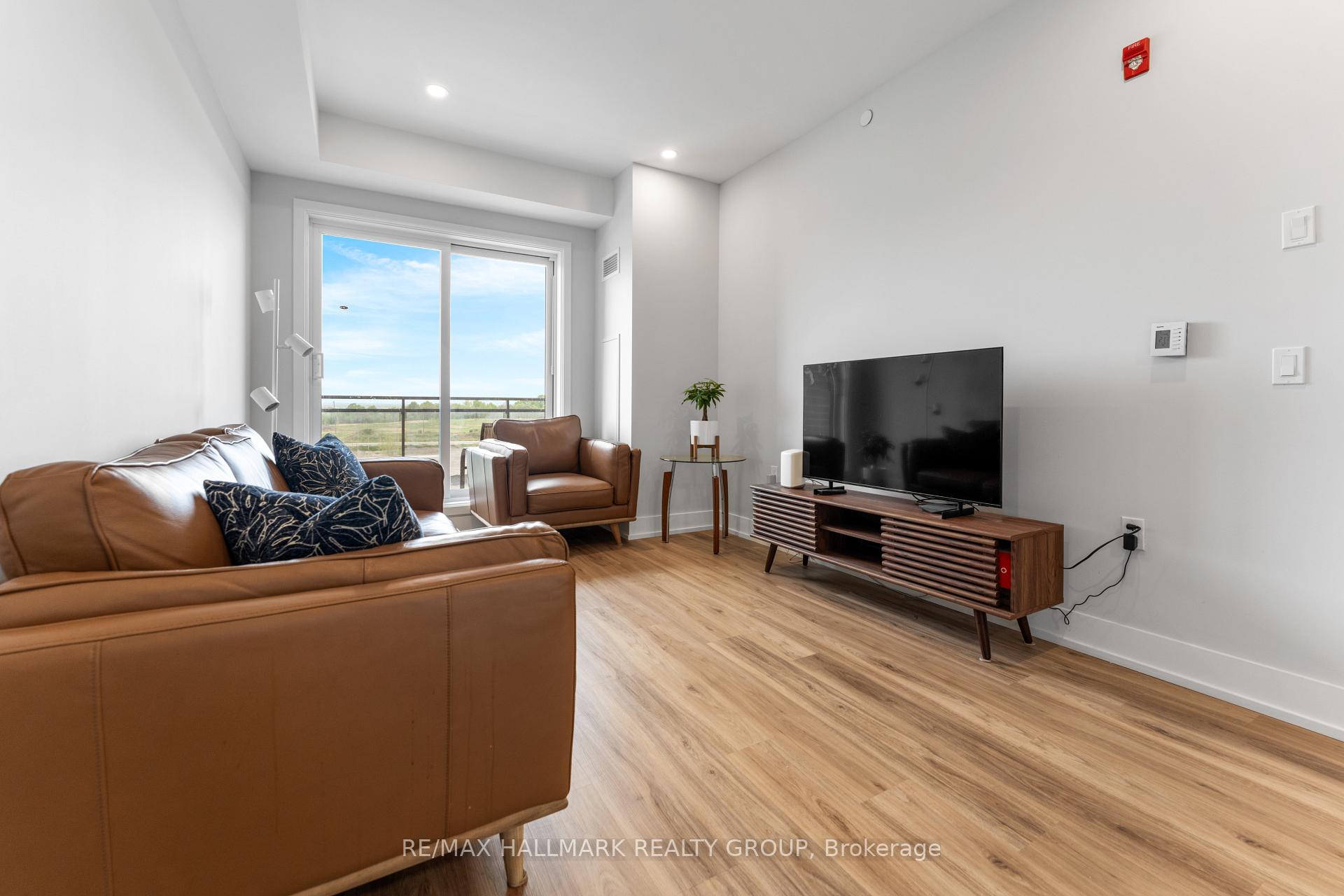 Photo 9 of Unit 411, 1350 Hemlock Road, Ottawa, CFB Rockcliffe and Area — HOMEH