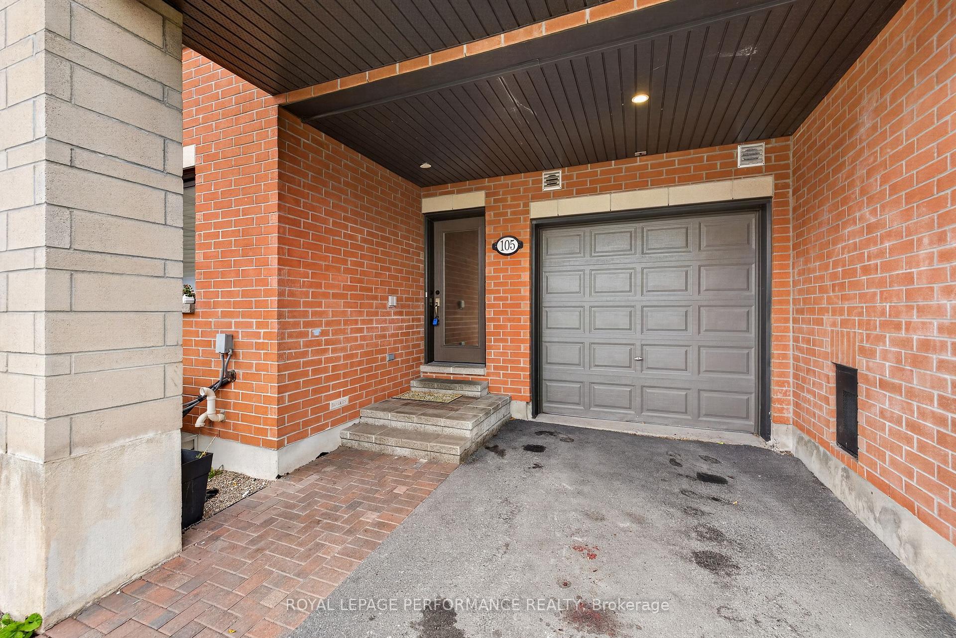 Photo 3 of 105 Chaperal Private, Ottawa, Avalon West — HOMEH