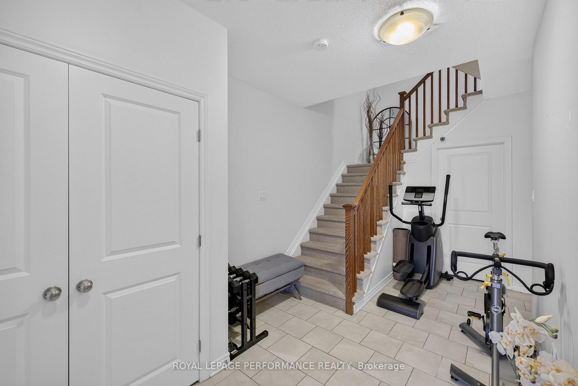 Photo 5 of 105 Chaperal Private, Ottawa, Avalon West — HOMEH