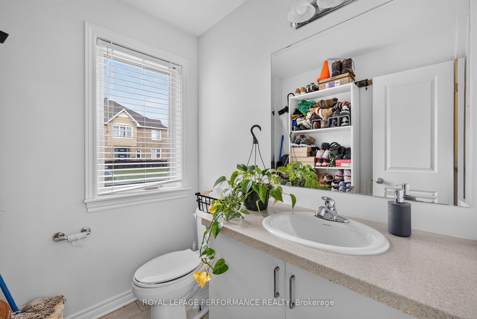 Photo 6 of 105 Chaperal Private, Ottawa, Avalon West — HOMEH