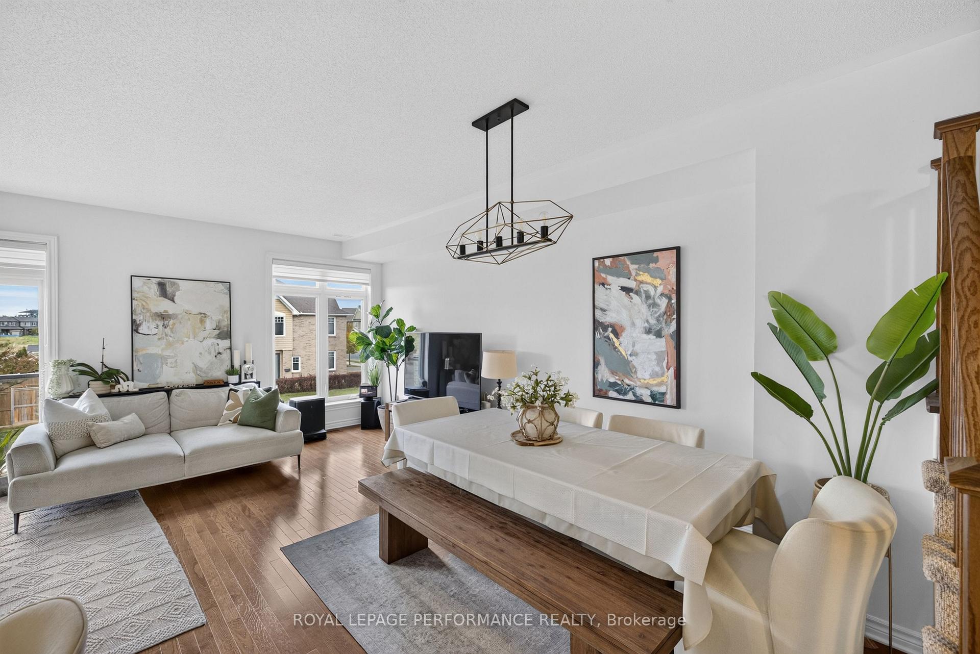 Photo 12 of 105 Chaperal Private, Ottawa, Avalon West — HOMEH
