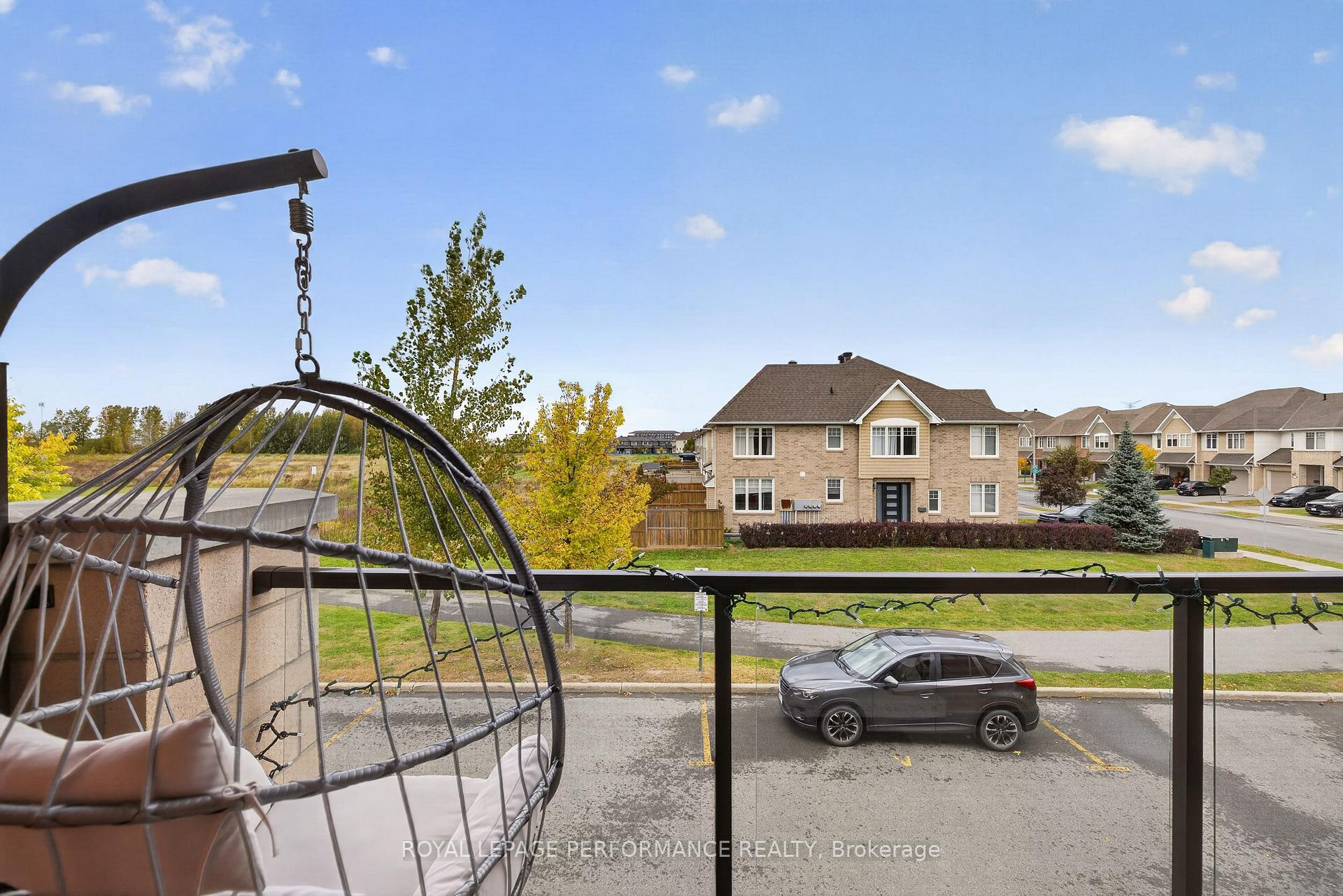 Photo 18 of 105 Chaperal Private, Ottawa, Avalon West — HOMEH