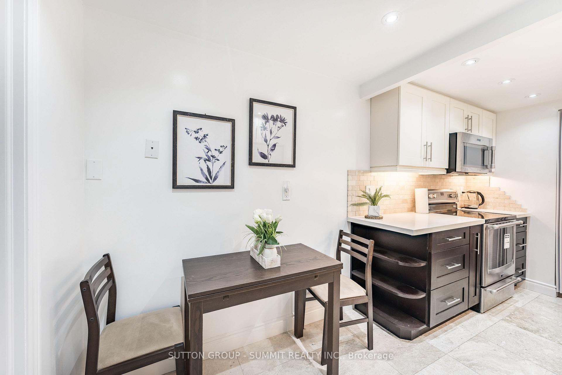 Photo 14 of Unit 1608, 299 Mill Road, Etobicoke, Markland Wood — HOMEH