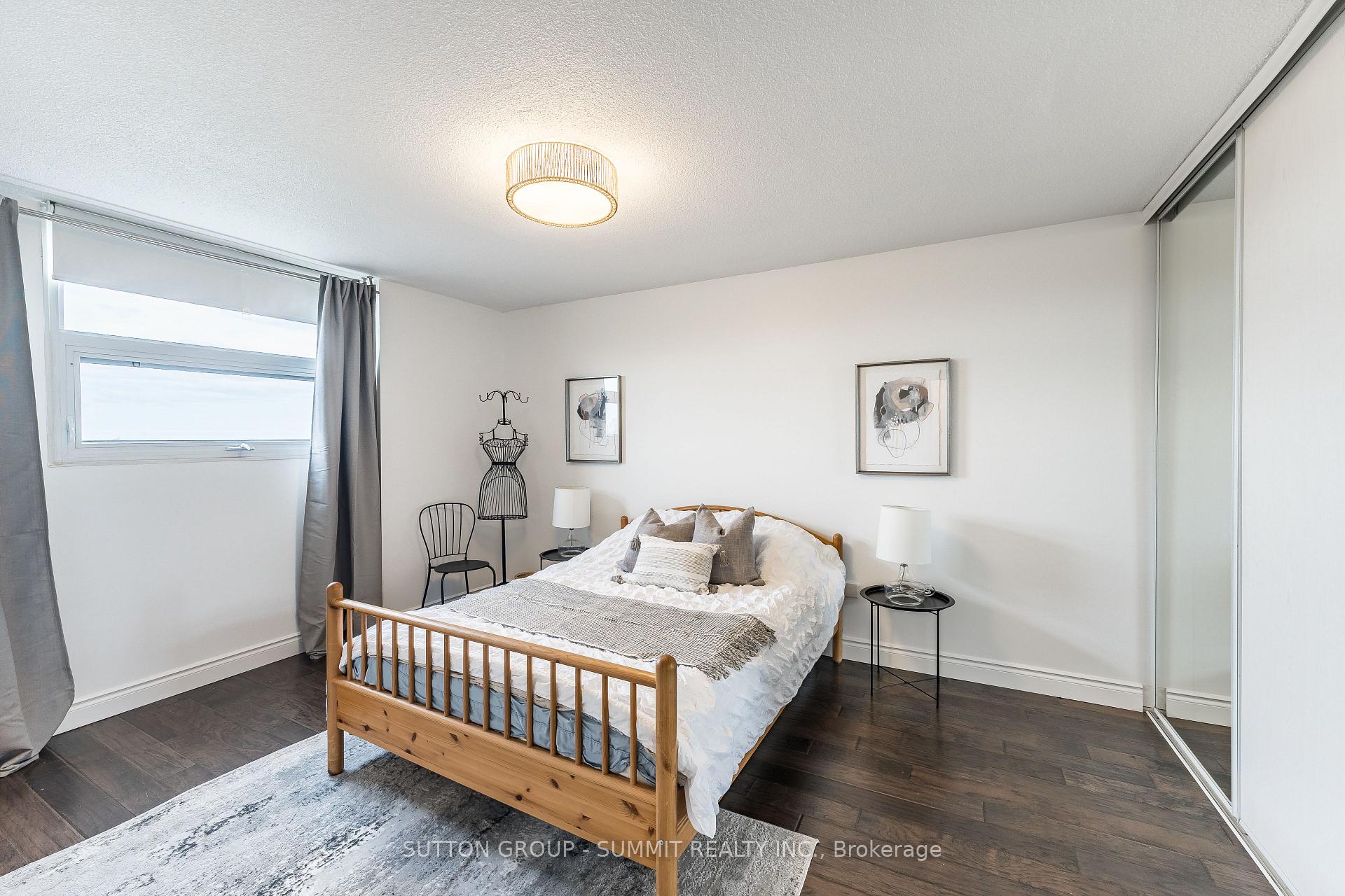 Photo 16 of Unit 1608, 299 Mill Road, Etobicoke, Markland Wood — HOMEH