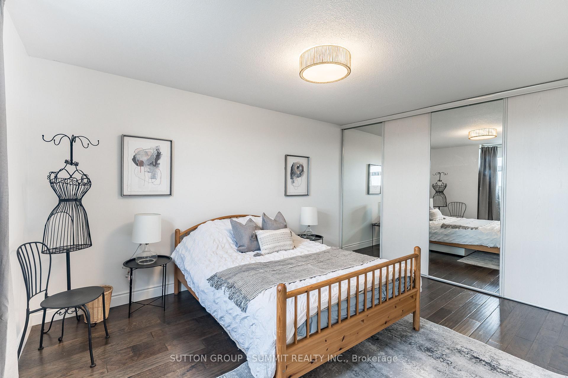 Photo 17 of Unit 1608, 299 Mill Road, Etobicoke, Markland Wood — HOMEH