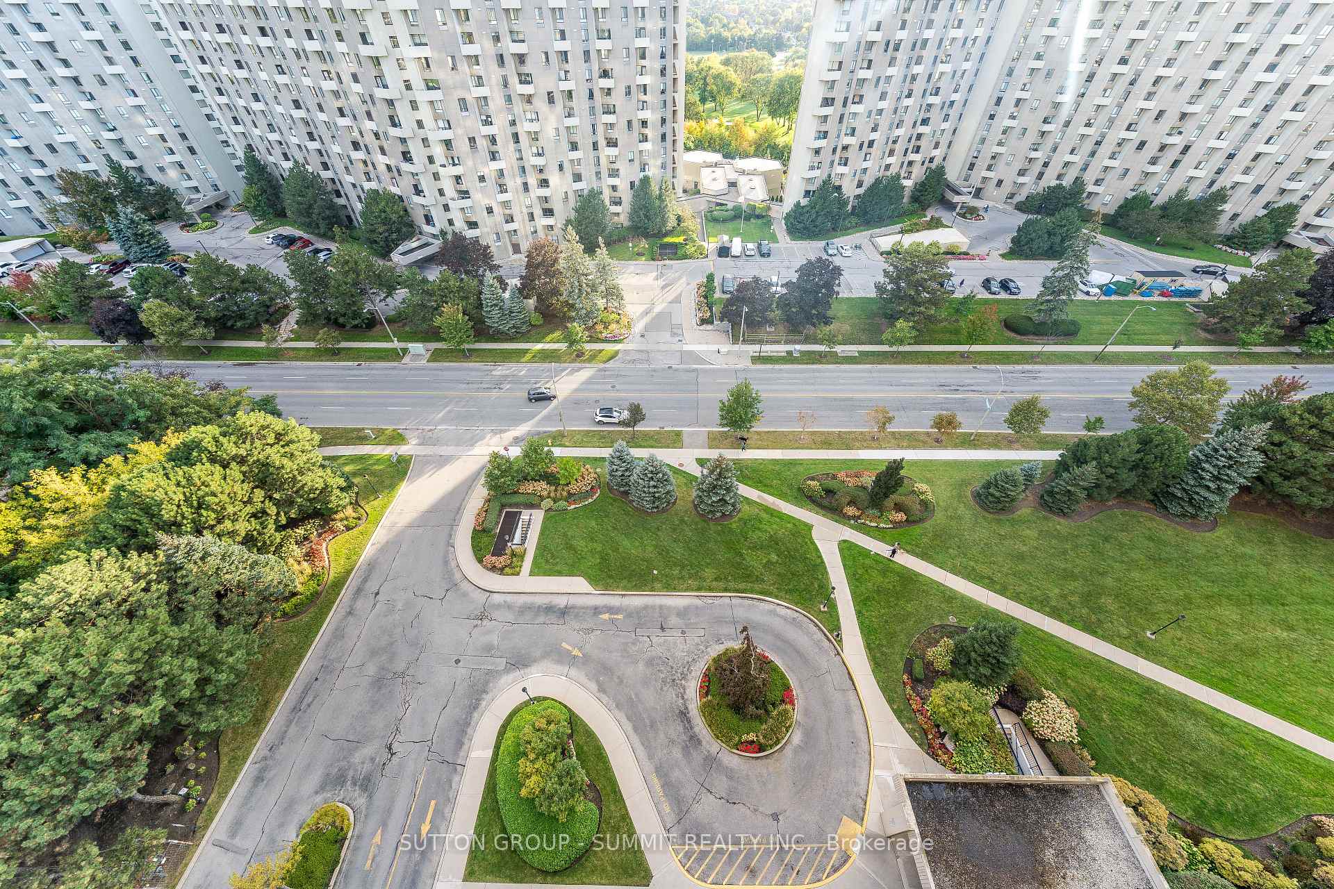 Photo 32 of Unit 1608, 299 Mill Road, Etobicoke, Markland Wood — HOMEH