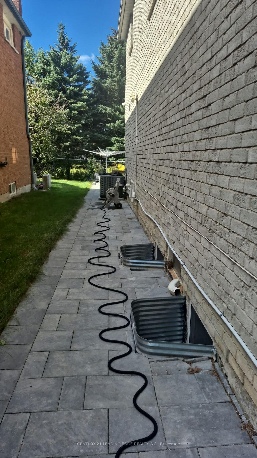 Photo 4 of Unit Basement Apartment, 46 Hillcroft Drive, Markham, Milliken Mills East — HOMEH