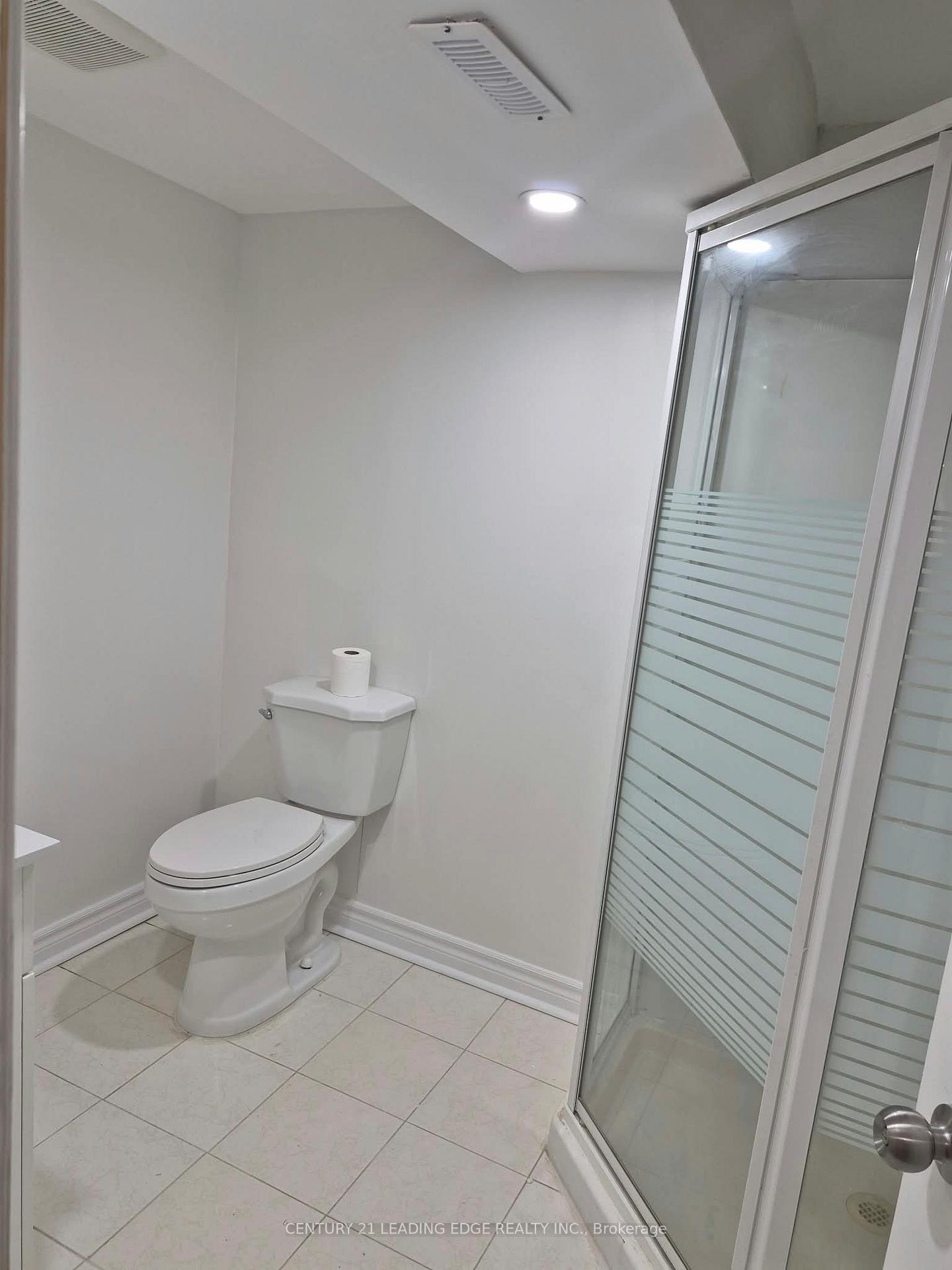 Photo 9 of Unit Basement Apartment, 46 Hillcroft Drive, Markham, Milliken Mills East — HOMEH