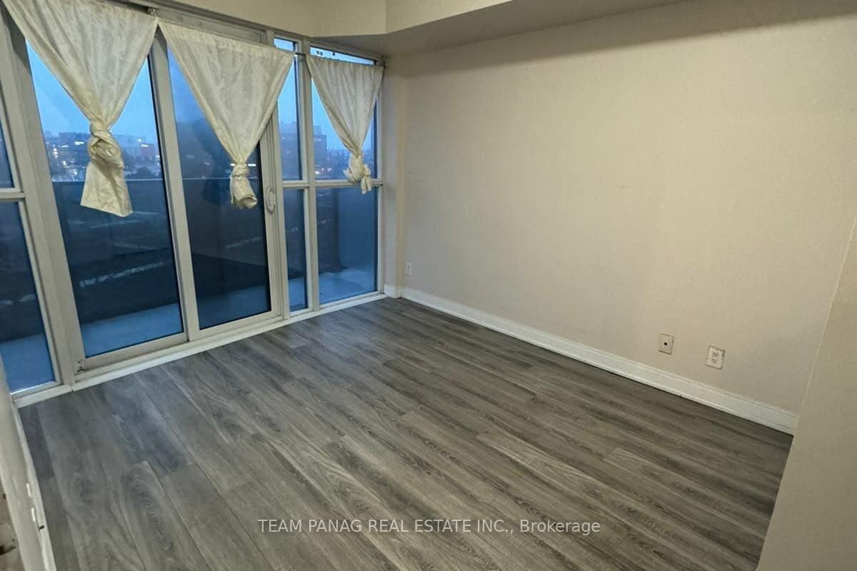 Photo 5 of Unit 504, 60 Absolute Avenue, Mississauga, City Centre — HOMEH
