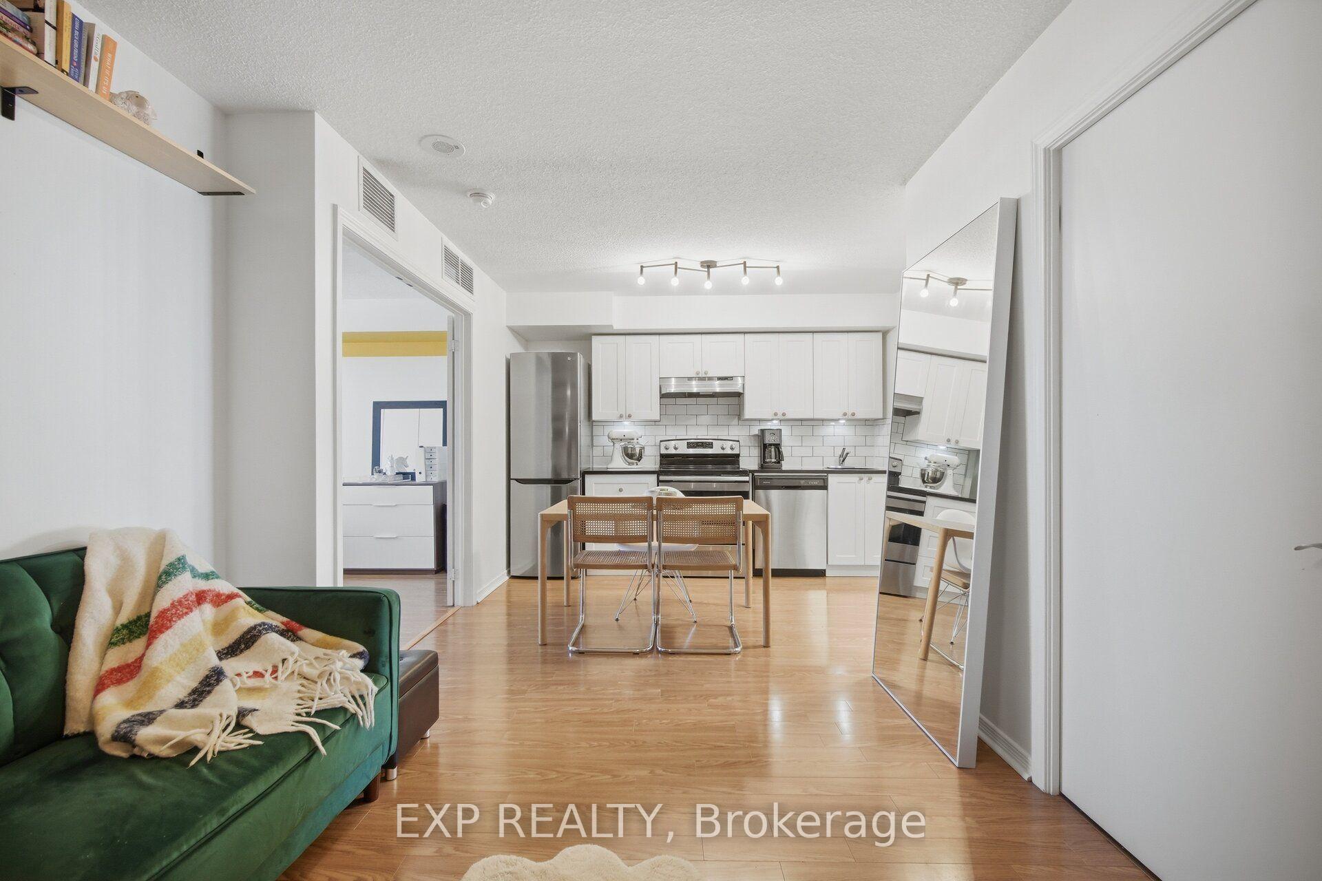 Photo 9 of Unit 1030, 60 Heintzman Street, Toronto, Junction Area — HOMEH