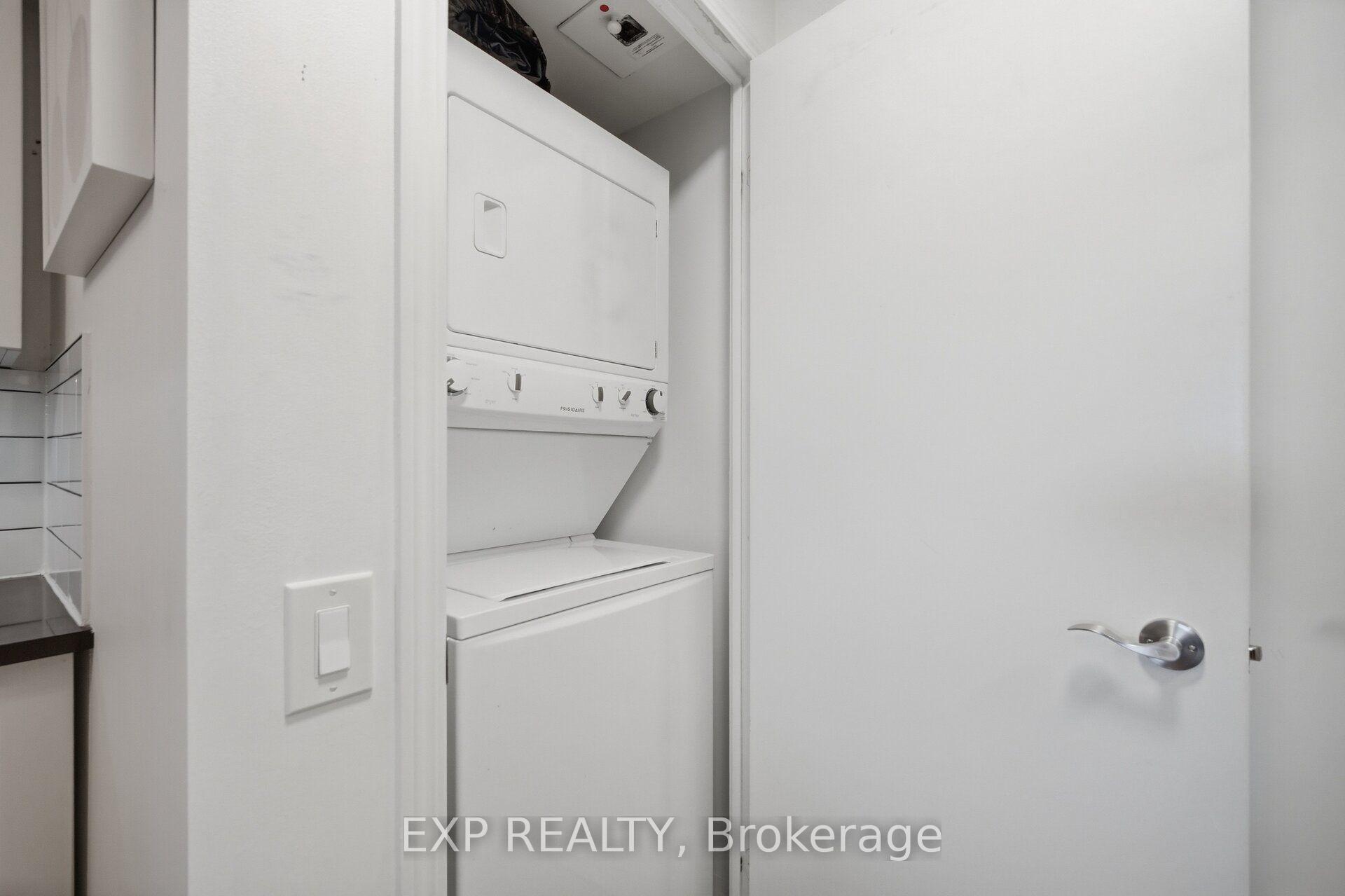 Photo 16 of Unit 1030, 60 Heintzman Street, Toronto, Junction Area — HOMEH
