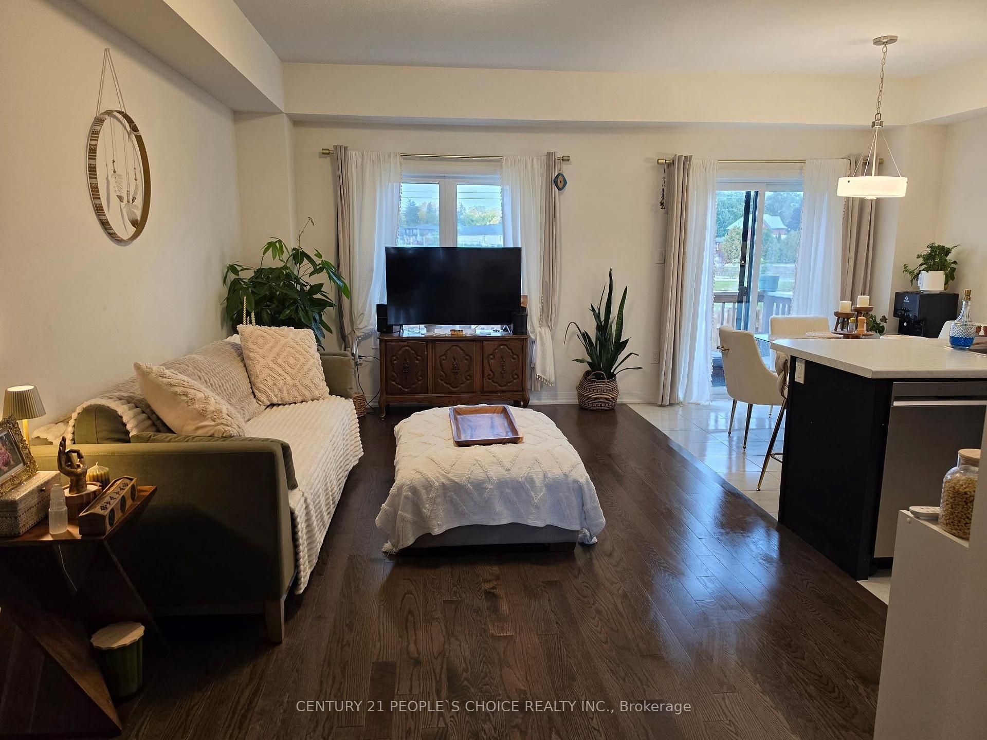 Photo 2 of 49 George Brier Drive, Brant, Paris — HOMEH