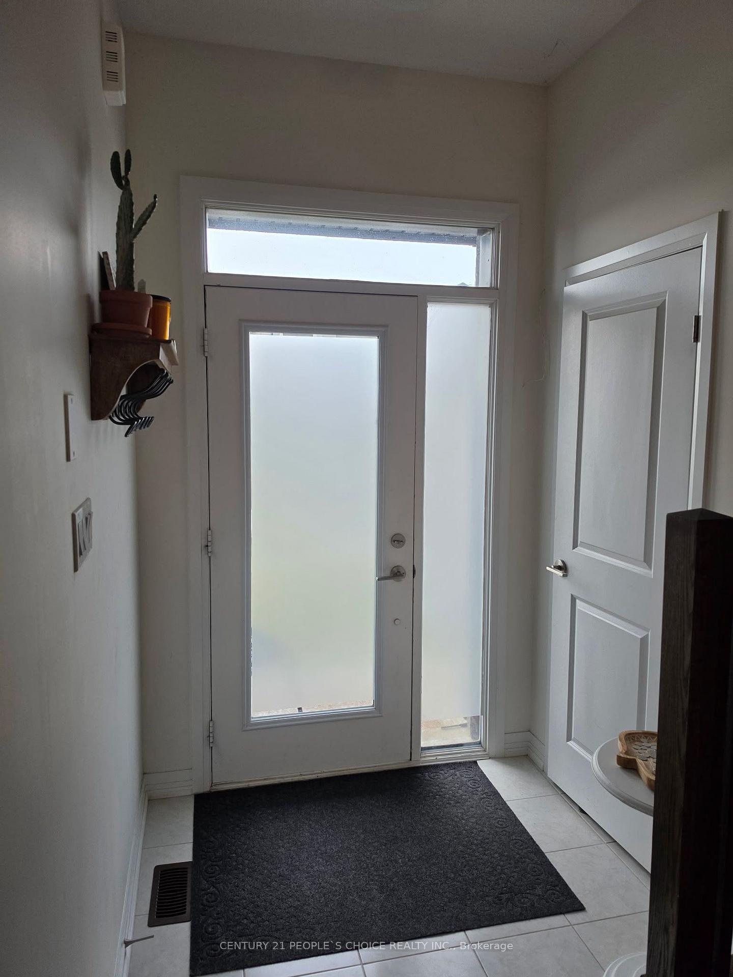 Photo 10 of 49 George Brier Drive, Brant, Paris — HOMEH