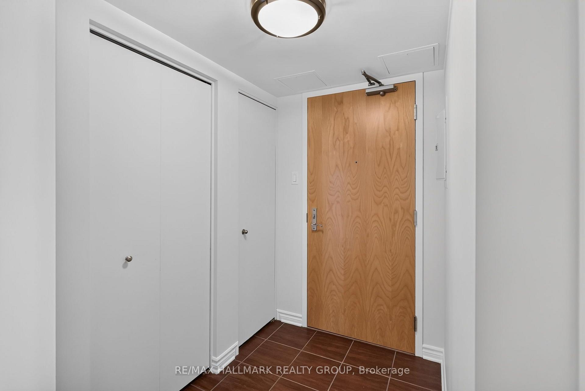 Photo 4 of Unit 405, 250 Lett Street, Ottawa, West Centre Town — HOMEH
