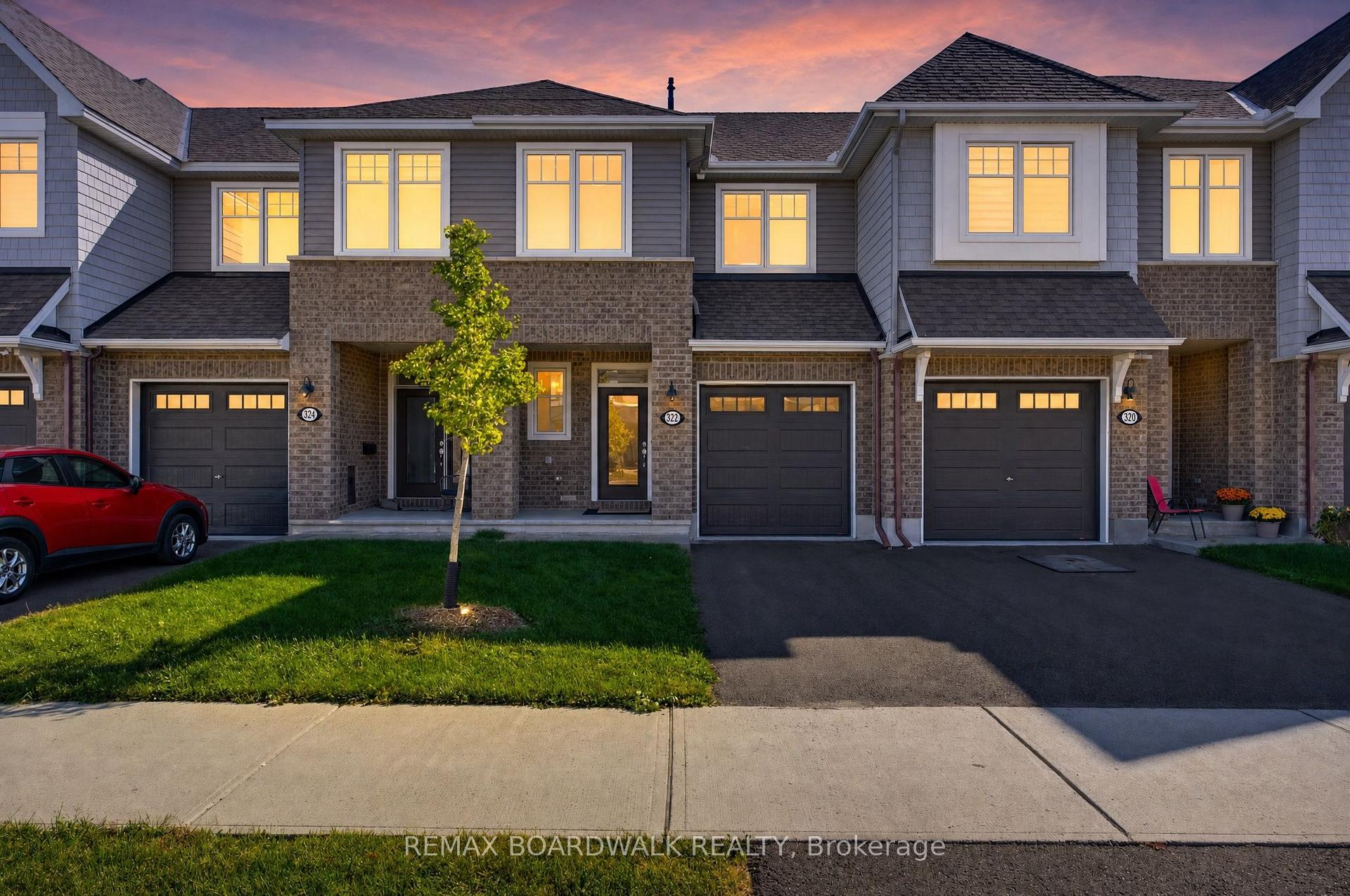 Photo 2 of 322 Cosanti Drive, Ottawa, Remainder of Stittsville & Area — HOMEH