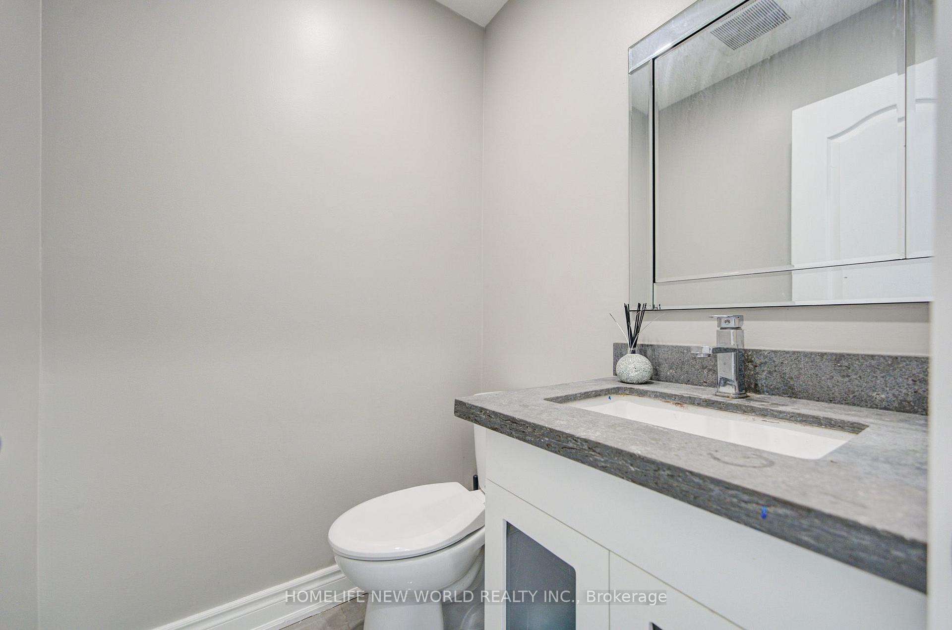 Photo 13 of 12 Bellside Drive, Markham, Markville — HOMEH