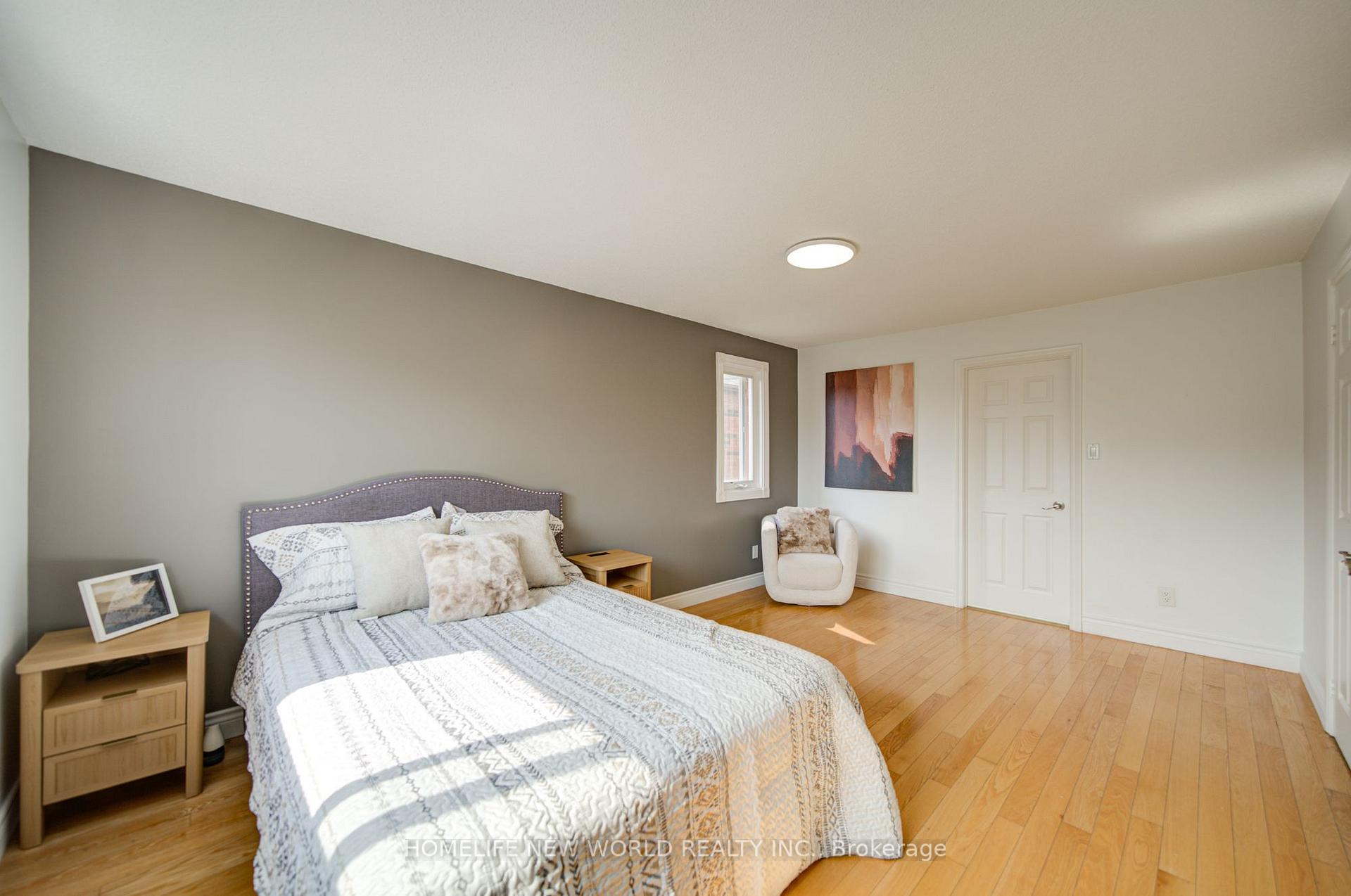 Photo 30 of 12 Bellside Drive, Markham, Markville — HOMEH