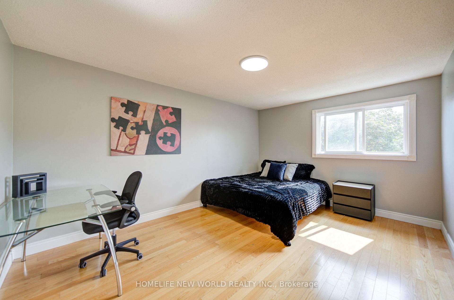Photo 33 of 12 Bellside Drive, Markham, Markville — HOMEH