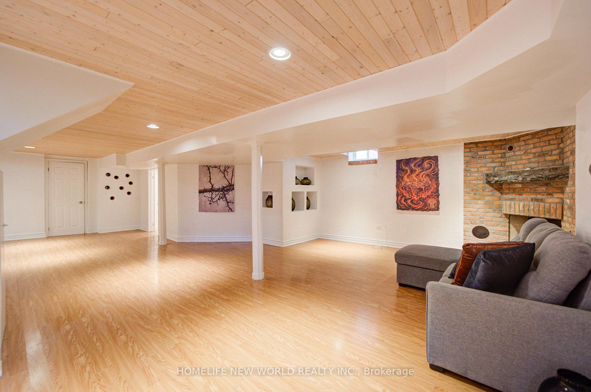 Photo 43 of 12 Bellside Drive, Markham, Markville — HOMEH
