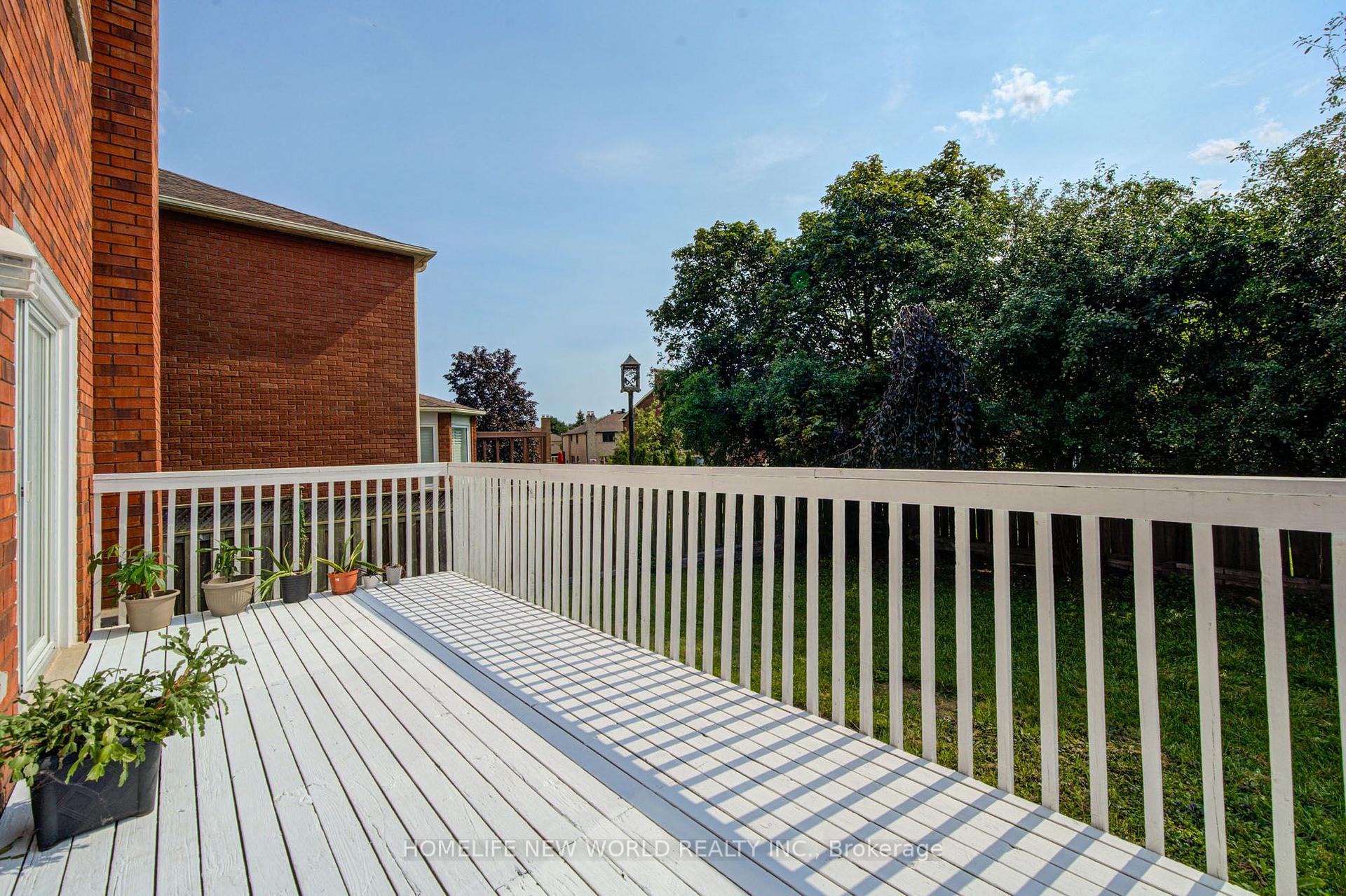 Photo 48 of 12 Bellside Drive, Markham, Markville — HOMEH