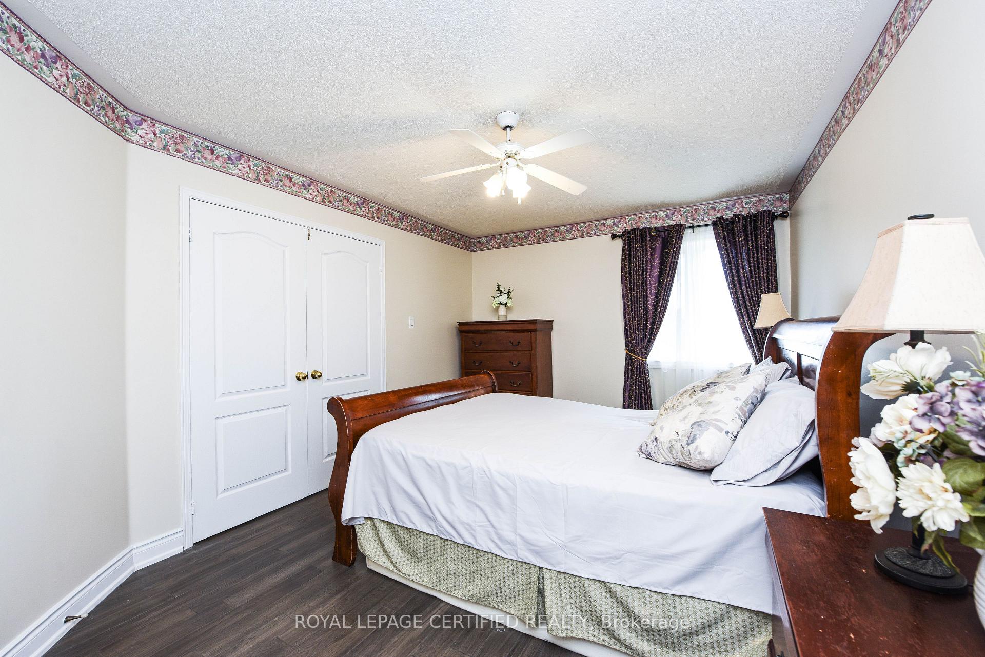 Photo 5 of 6037 Clover Ridge Crescent, Mississauga, Lisgar — HOMEH