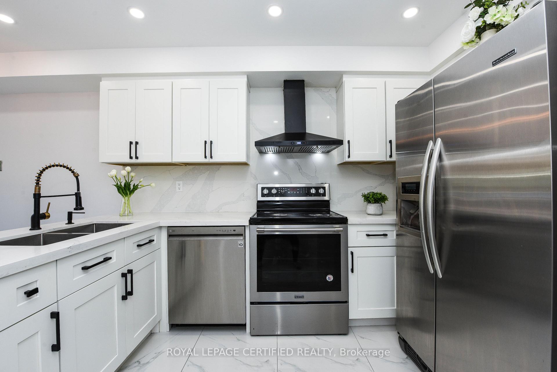 Photo 14 of 6037 Clover Ridge Crescent, Mississauga, Lisgar — HOMEH