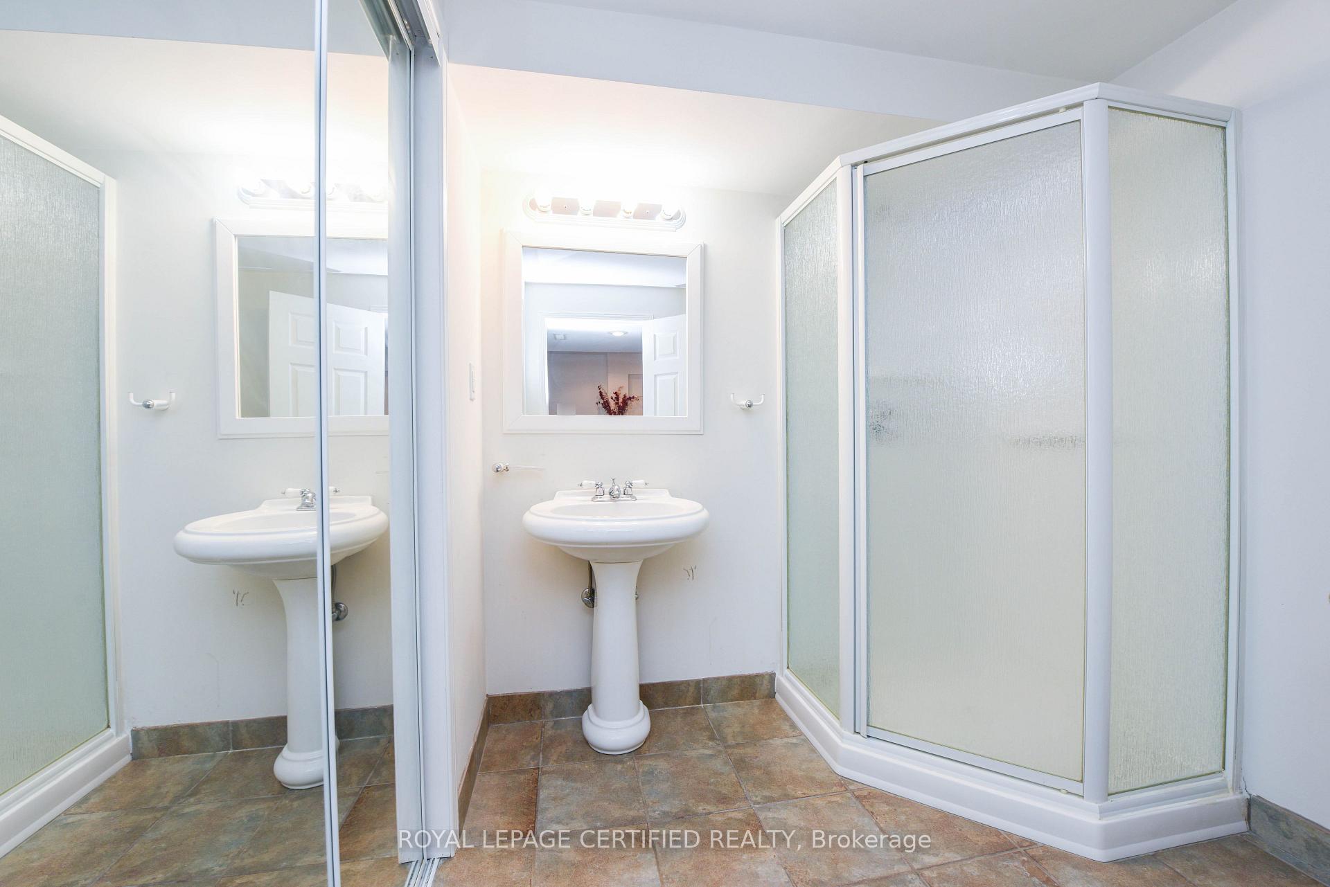 Photo 16 of 6037 Clover Ridge Crescent, Mississauga, Lisgar — HOMEH