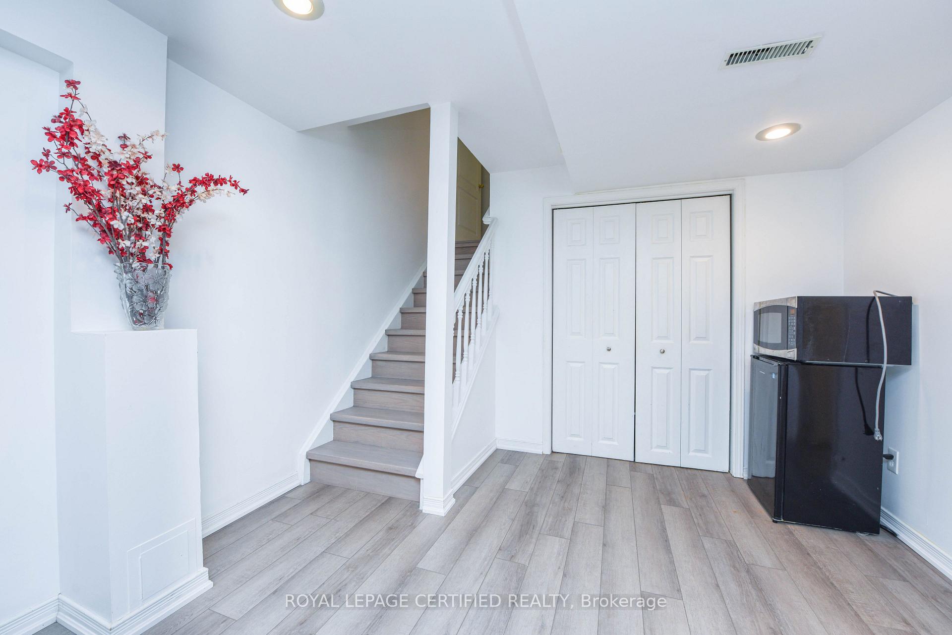 Photo 22 of 6037 Clover Ridge Crescent, Mississauga, Lisgar — HOMEH