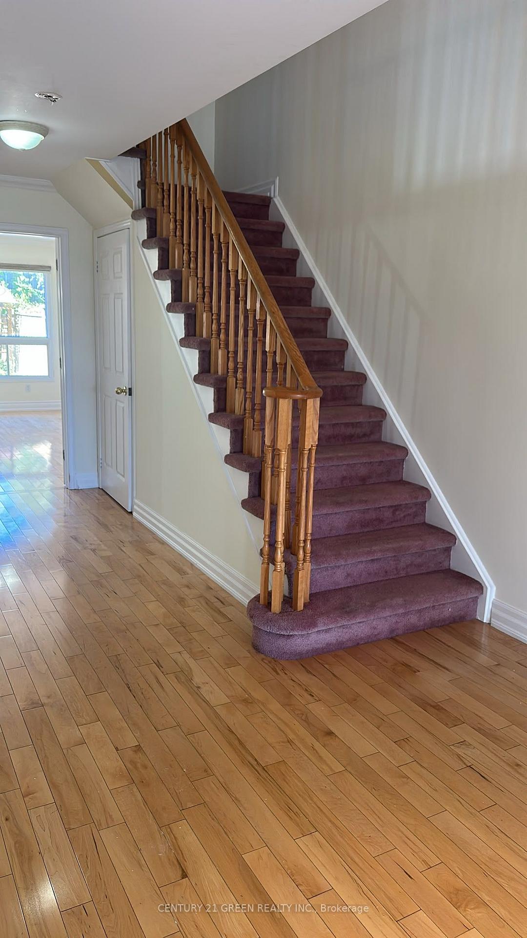Photo 13 of 507 Wildgrass Road, Mississauga, Cooksville — HOMEH