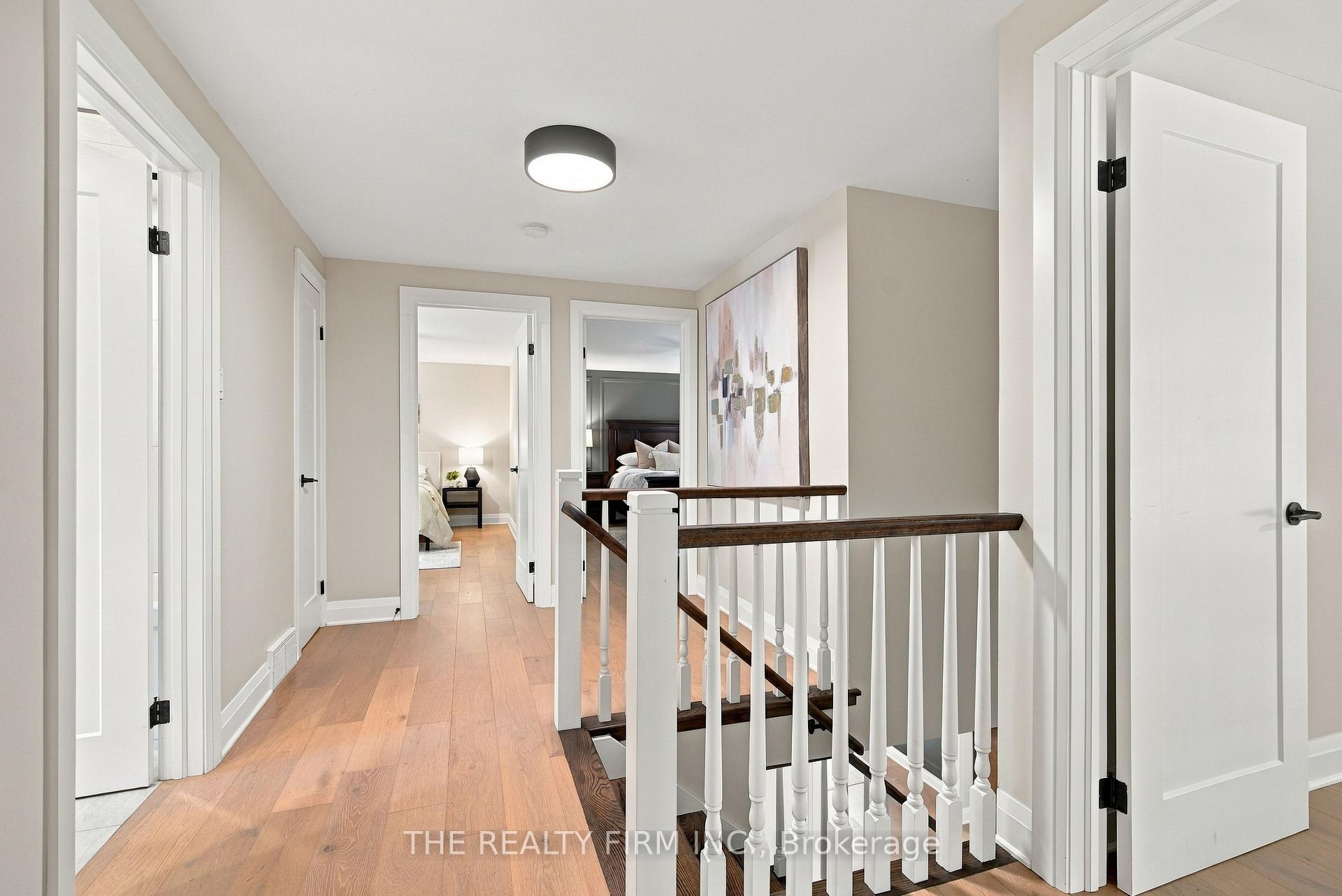 Photo 25 of 51 Hampton Crescent, London, North Q — HOMEH