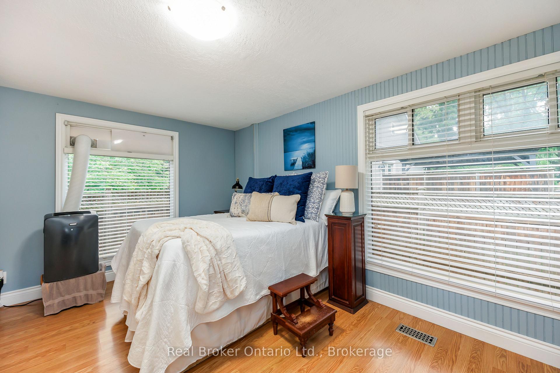 Photo 22 of 45 Centre Street, Clarington, Bowmanville — HOMEH