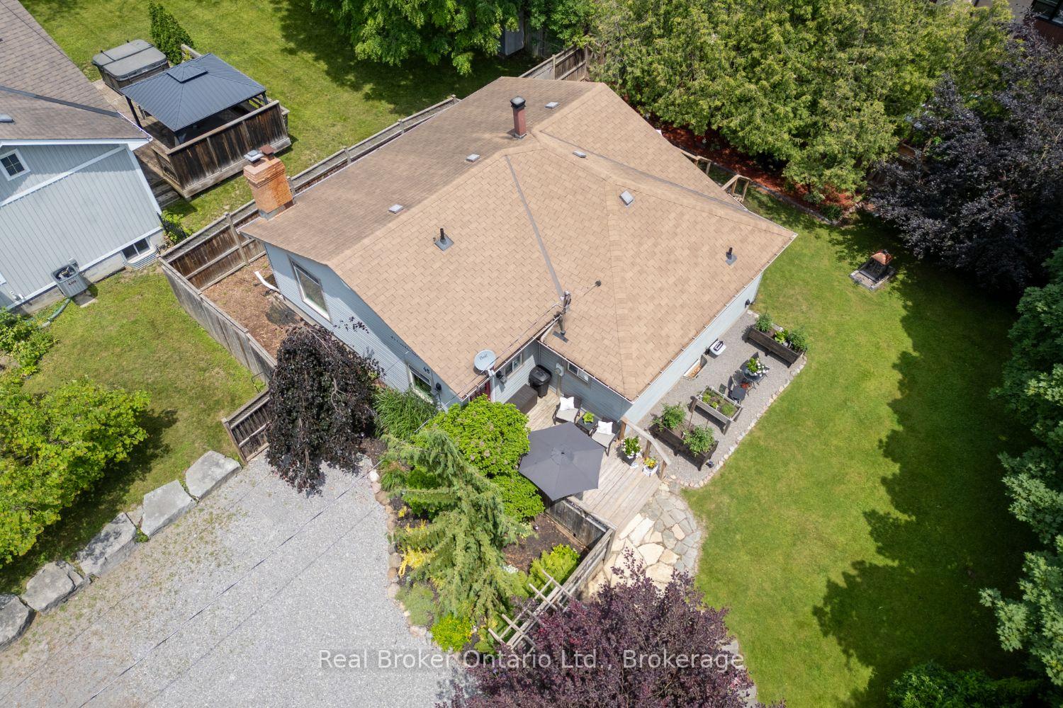 Photo 46 of 45 Centre Street, Clarington, Bowmanville — HOMEH