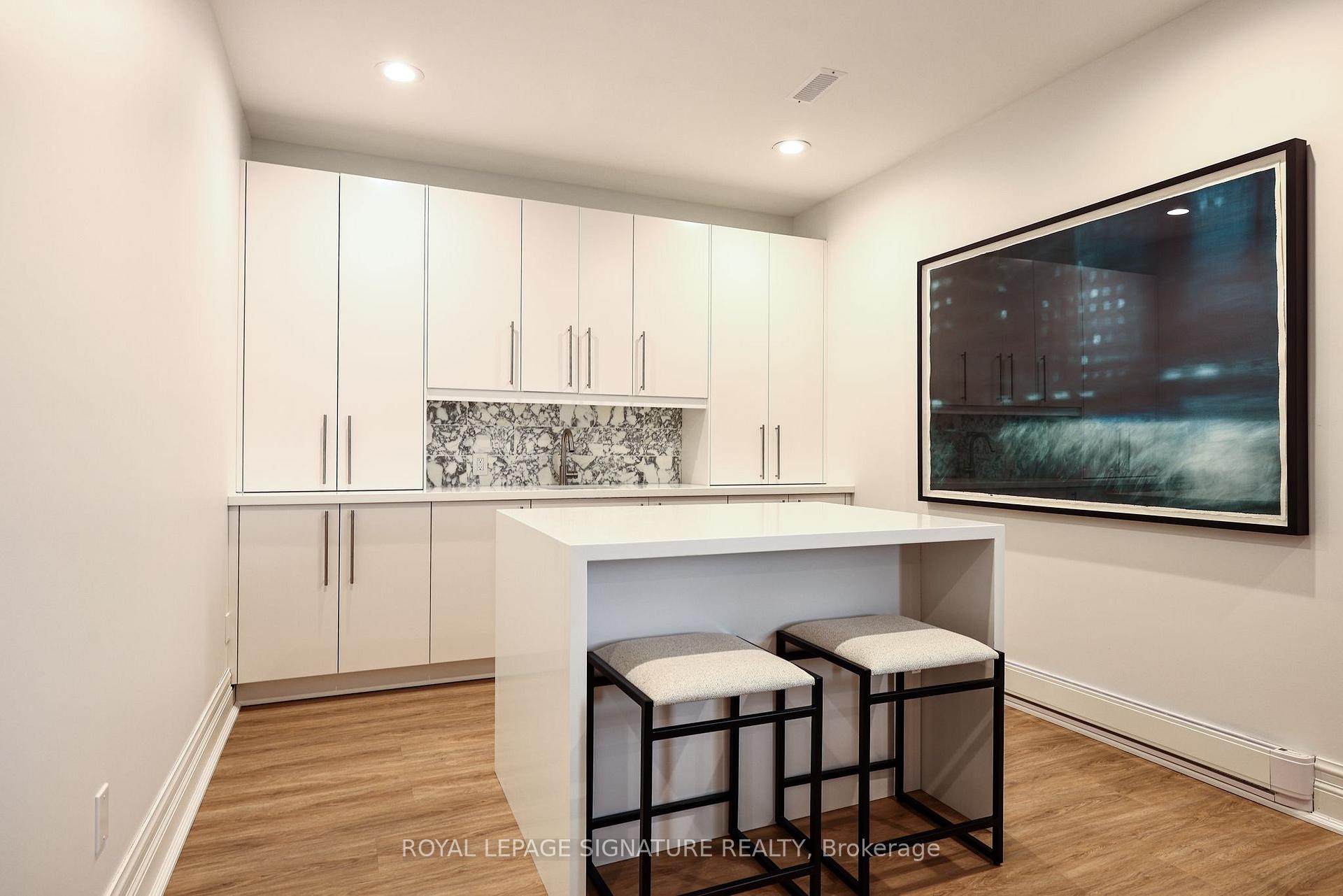 Photo 51 of 6 Vernham Avenue, North York, St. Andrew-Windfields — HOMEH