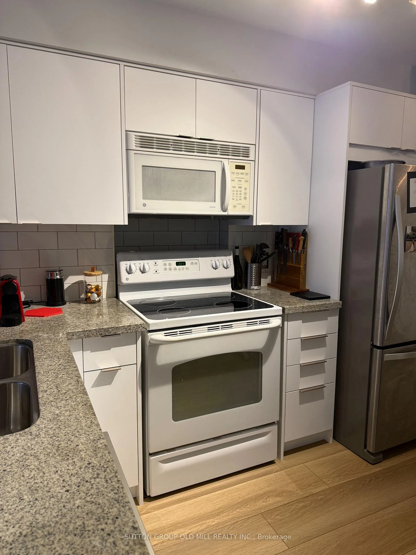Photo 10 of Unit 201, 1005 King Street W, Toronto, Niagara — HOMEH