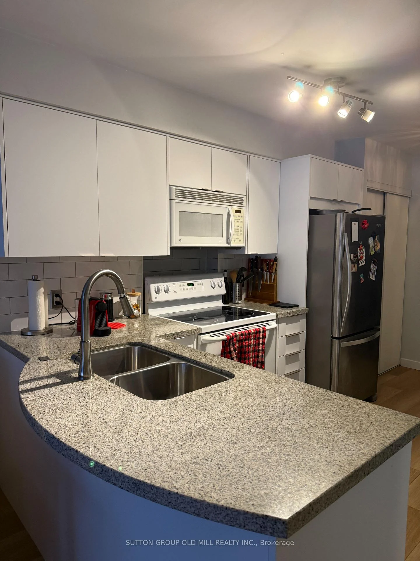Photo 16 of Unit 201, 1005 King Street W, Toronto, Niagara — HOMEH