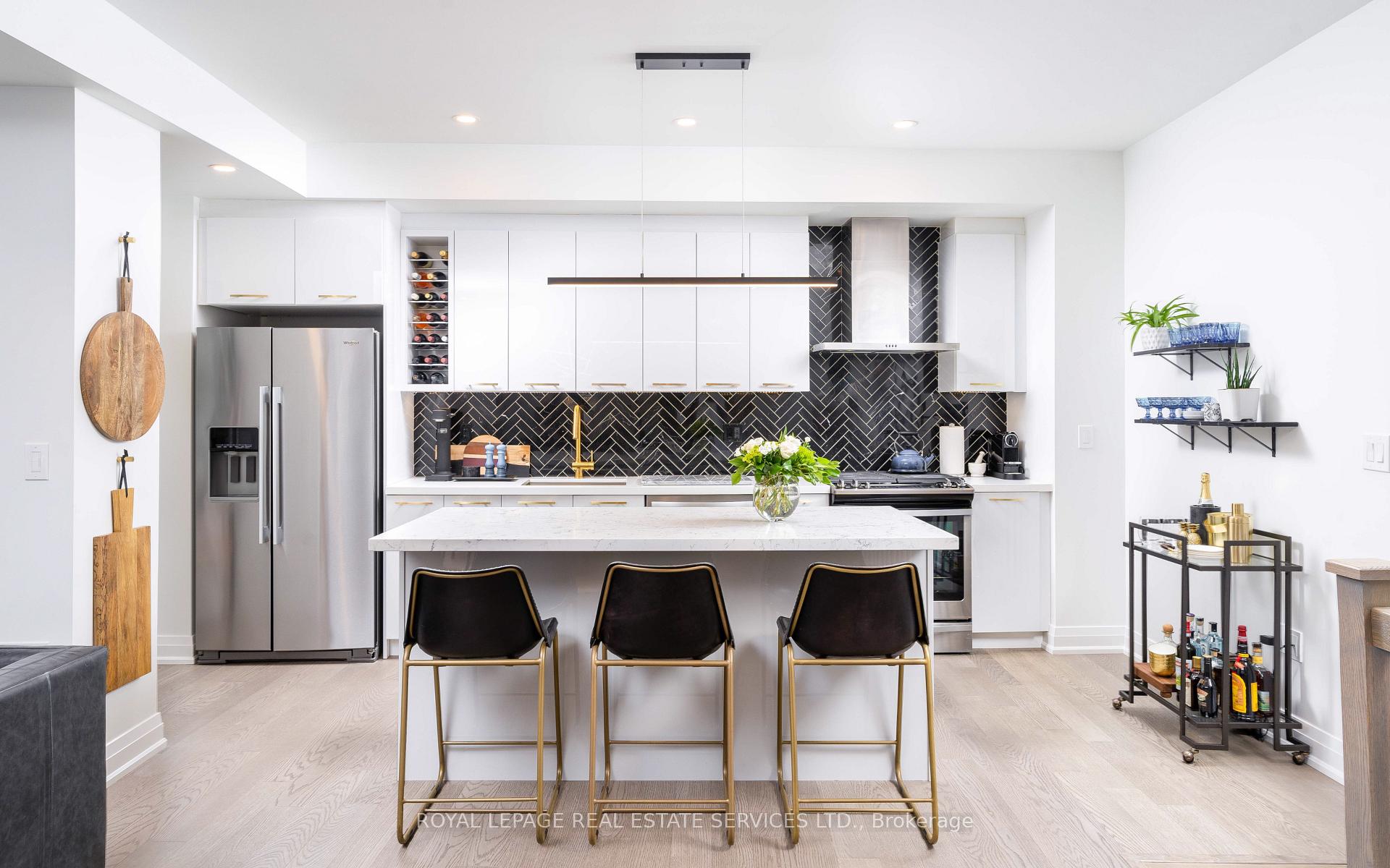Photo 3 of Unit 2, 169 Jones Avenue, Toronto, South Riverdale — HOMEH