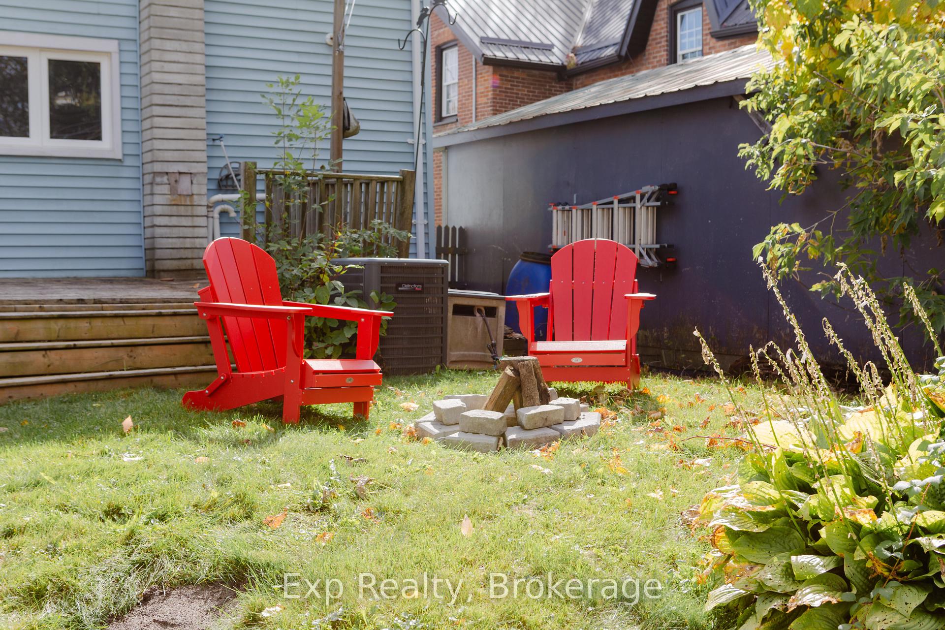 Photo 41 of 112 Front Street W, Stirling-Rawdon, Stirling Ward — HOMEH
